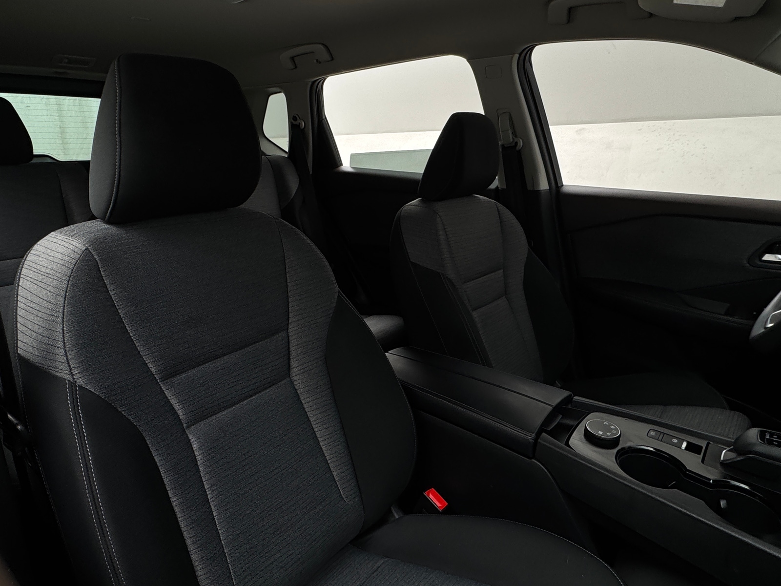 Thumbnail: 2023 Nissan Rogue - 2