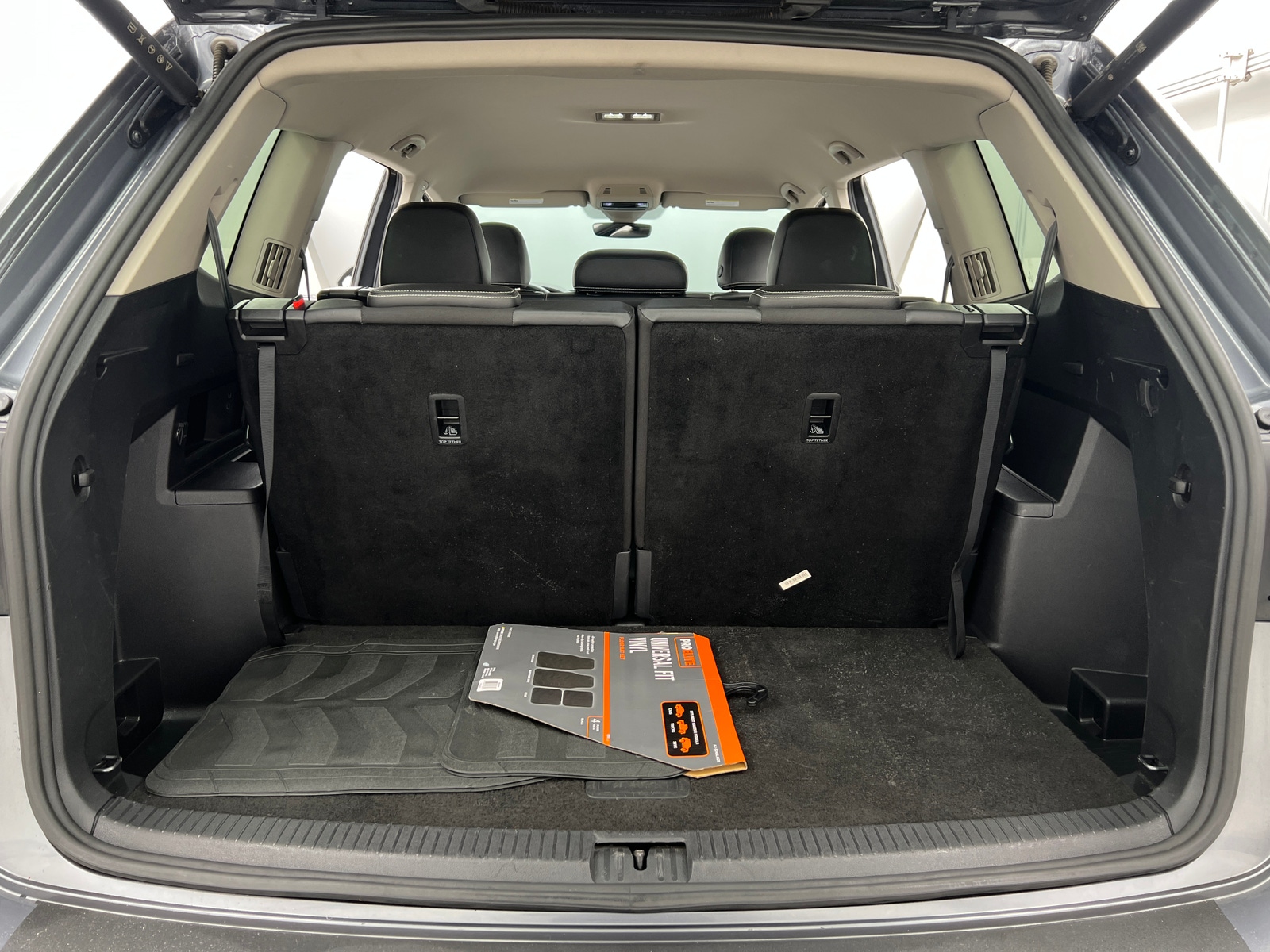 Thumbnail: 2024 Volkswagen Atlas - 6