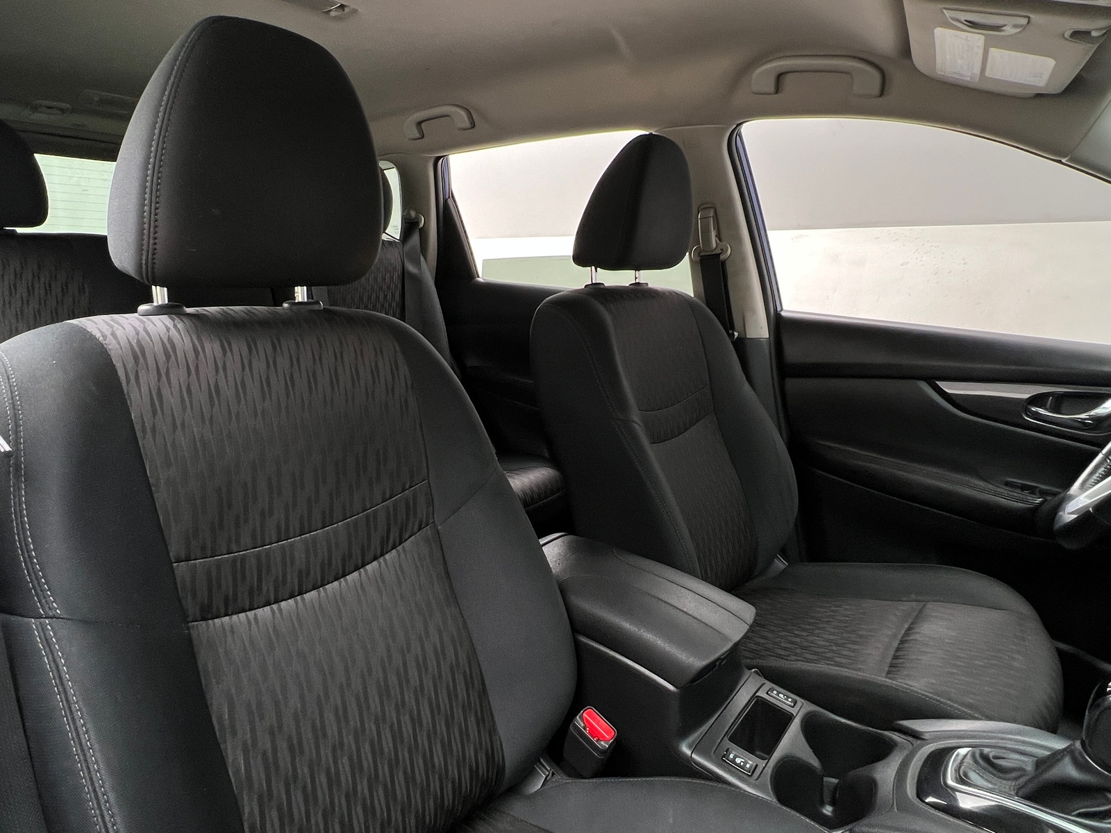 Thumbnail: 2018 Nissan Rogue - 2