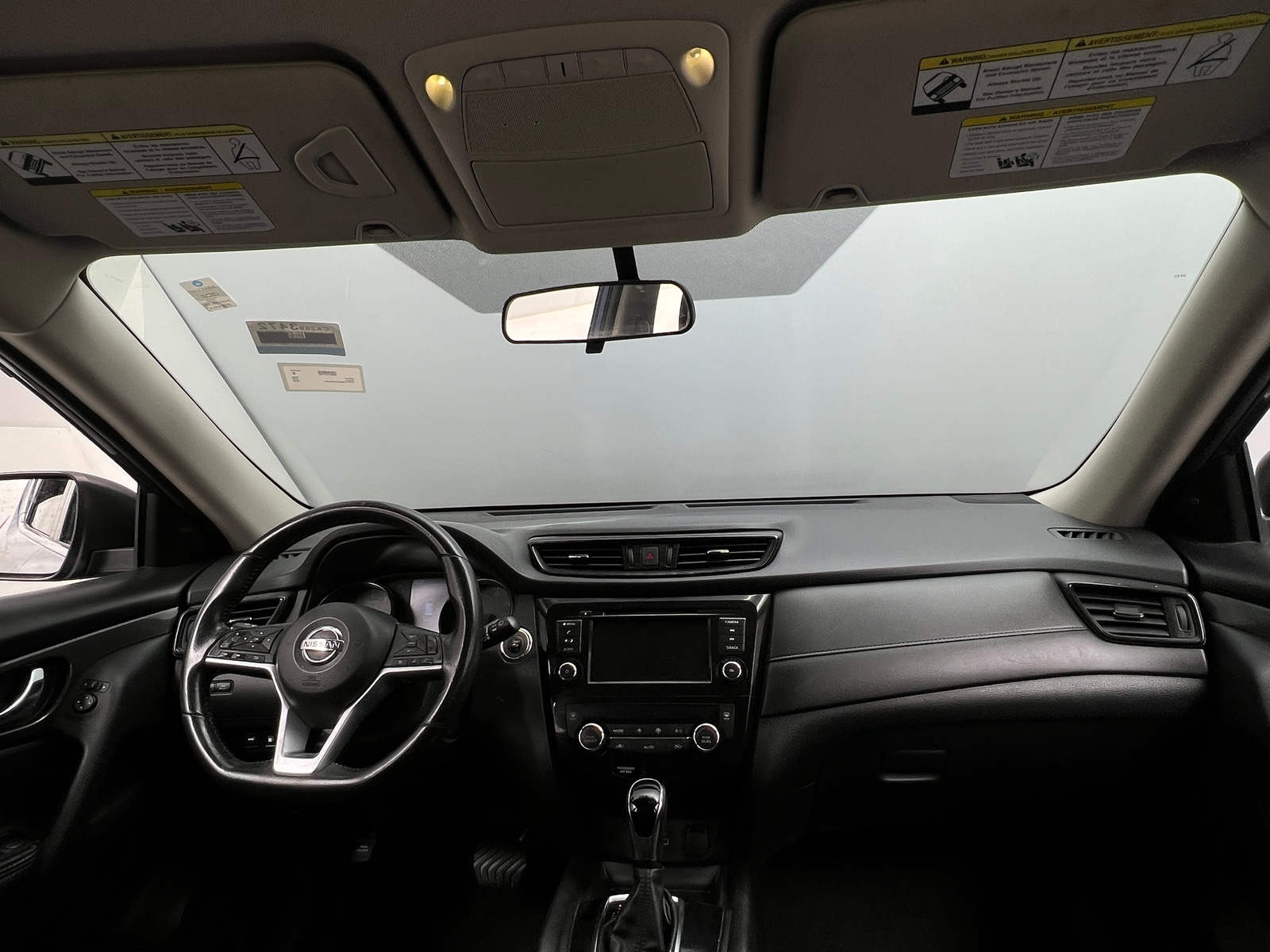 Thumbnail: 2018 Nissan Rogue - 3