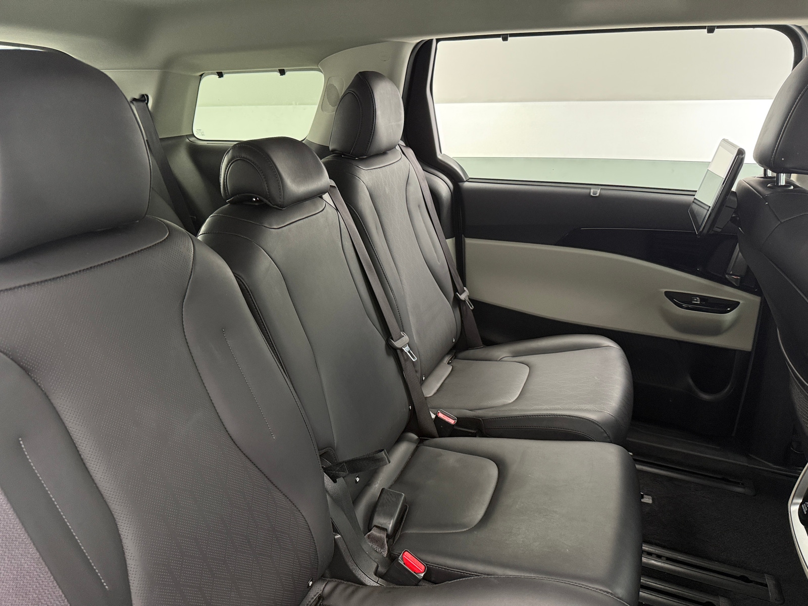 Thumbnail: 2024 Kia Carnival - 5