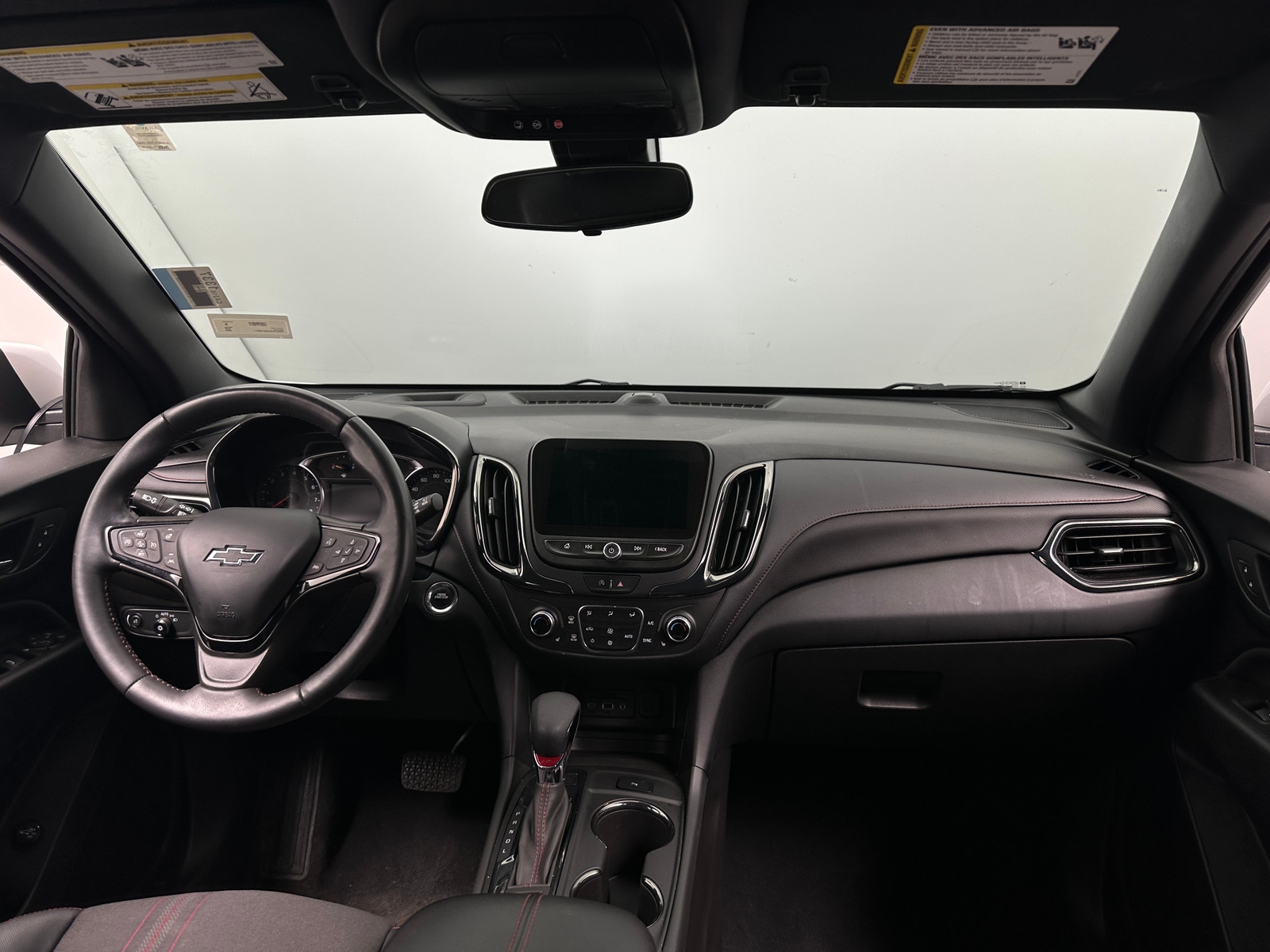 Thumbnail: 2022 Chevrolet Equinox - 3