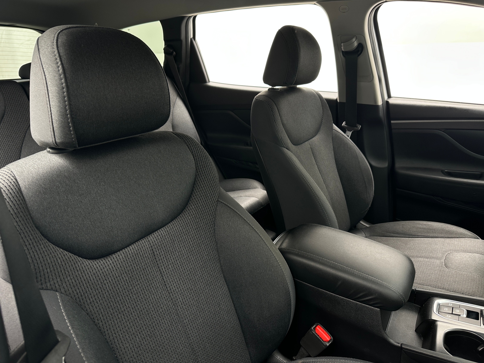 Thumbnail: 2020 Hyundai Santa Fe - 2