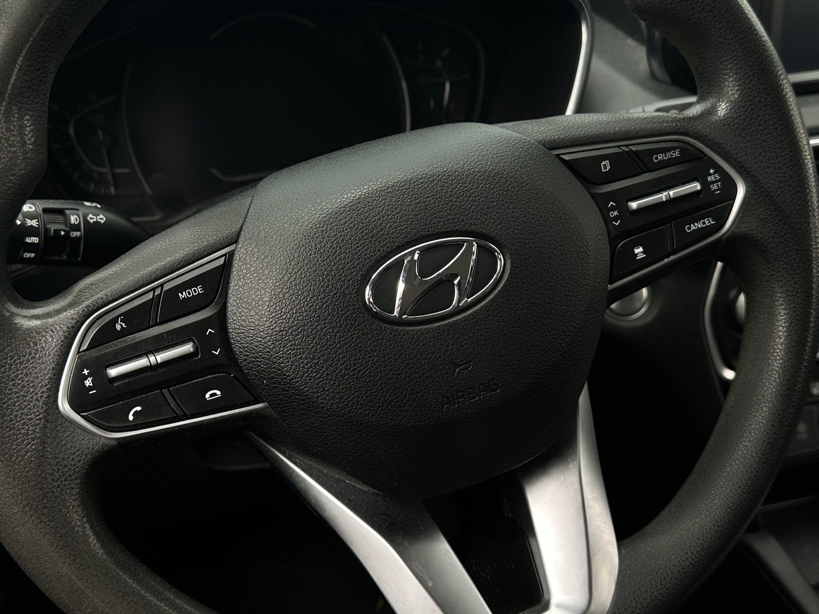 Thumbnail: 2020 Hyundai Santa Fe - 5