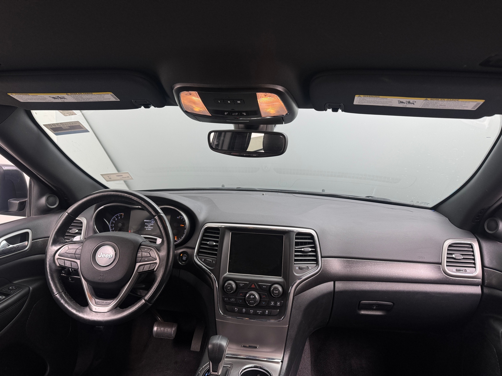 Thumbnail: 2017 Jeep Grand Cherokee - 3