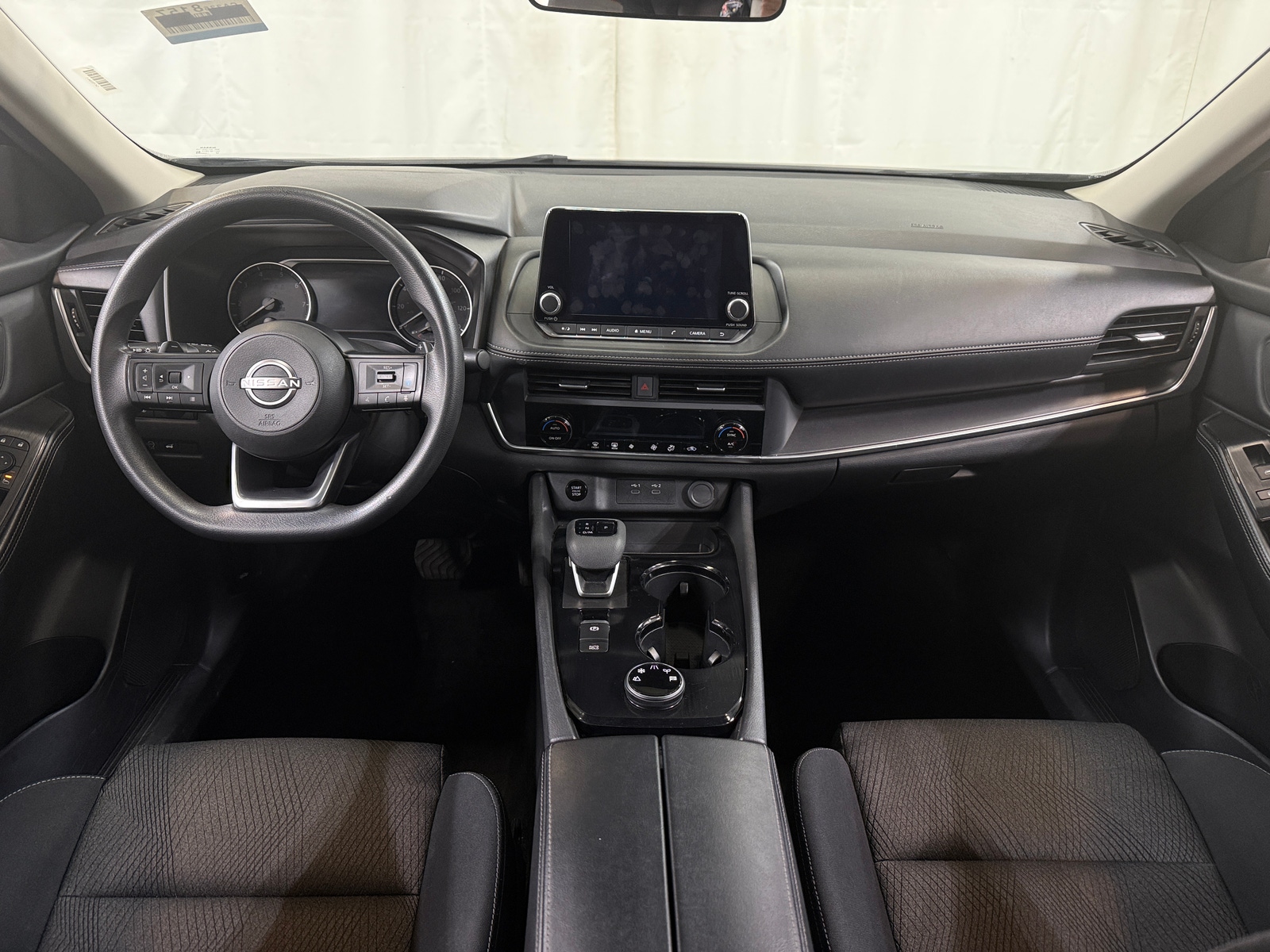 Thumbnail: 2024 Nissan Rogue - 3