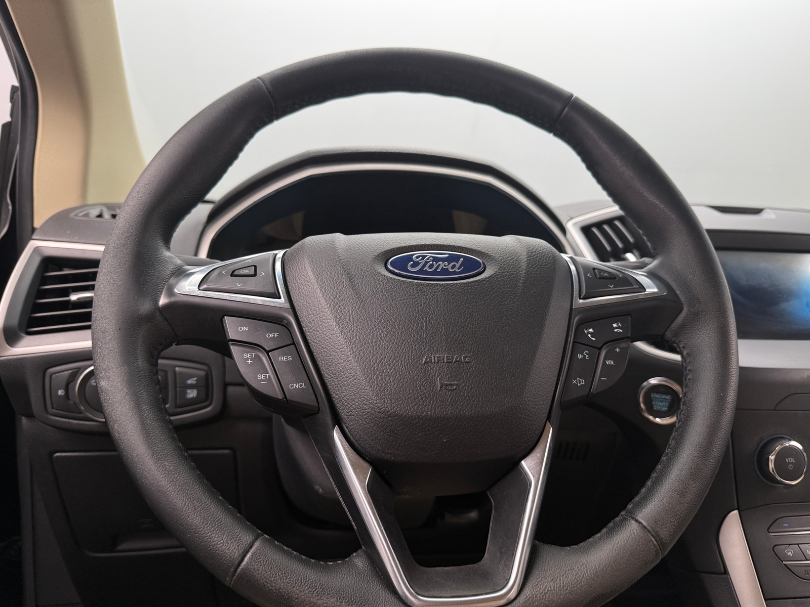 Thumbnail: 2020 Ford Edge - 4