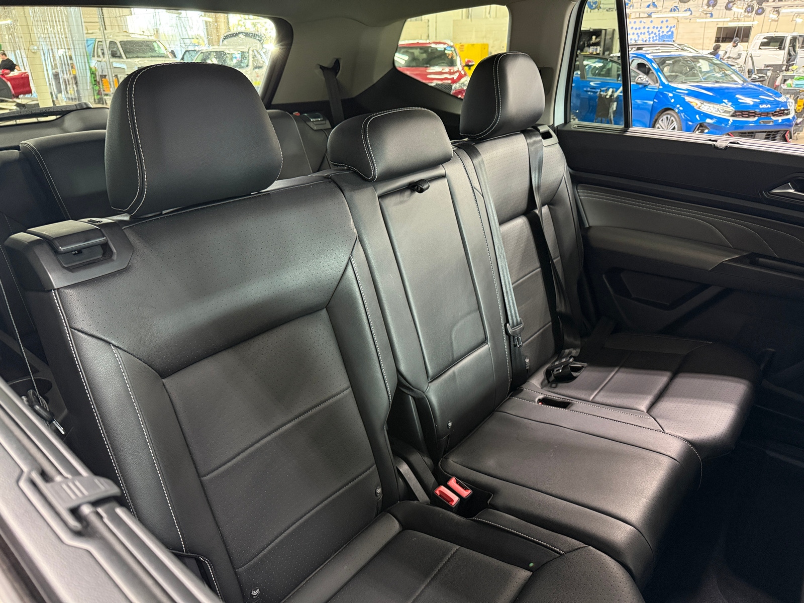 Thumbnail: 2022 Volkswagen Atlas - 5