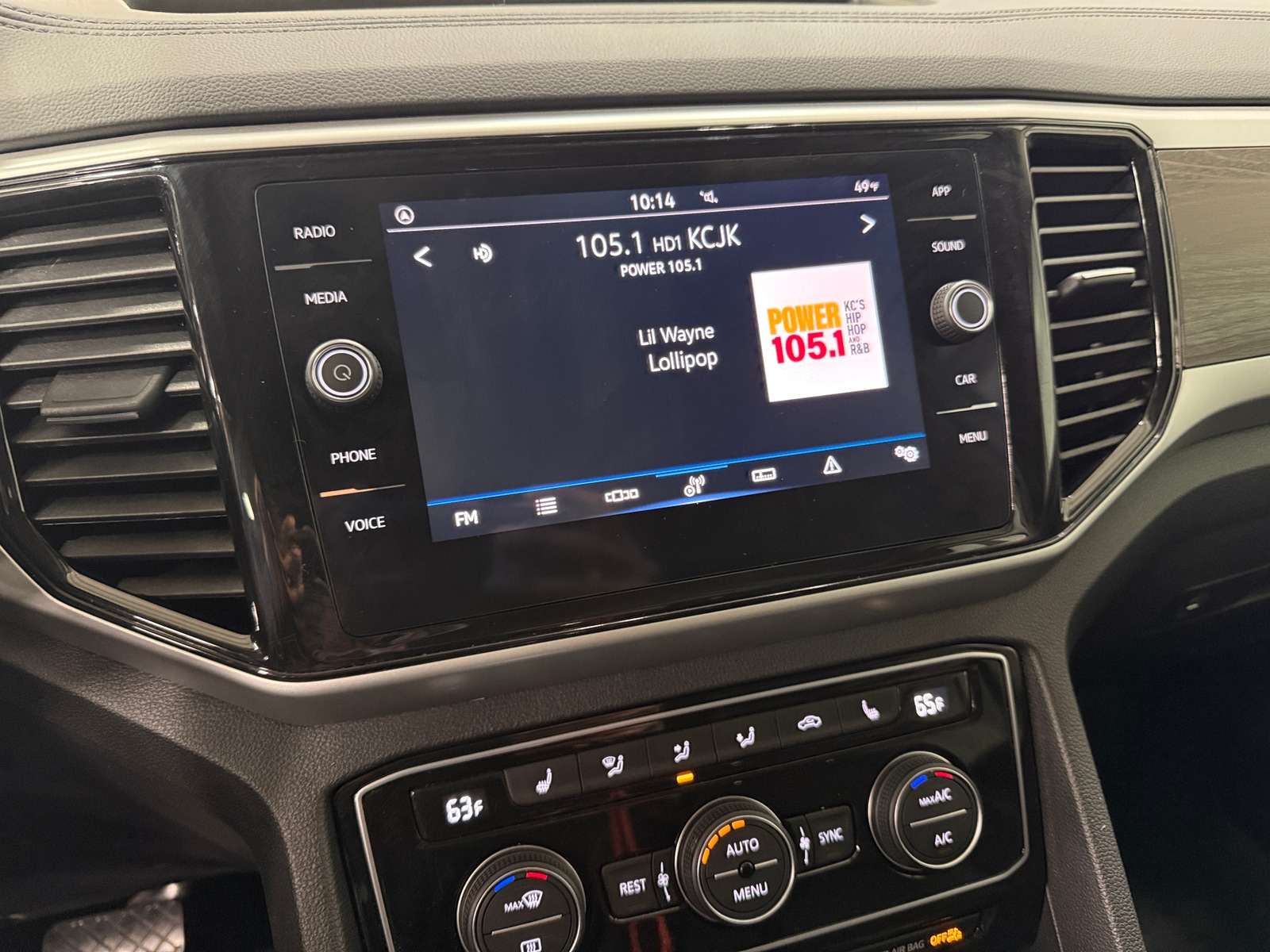 Thumbnail: 2022 Volkswagen Atlas - 3