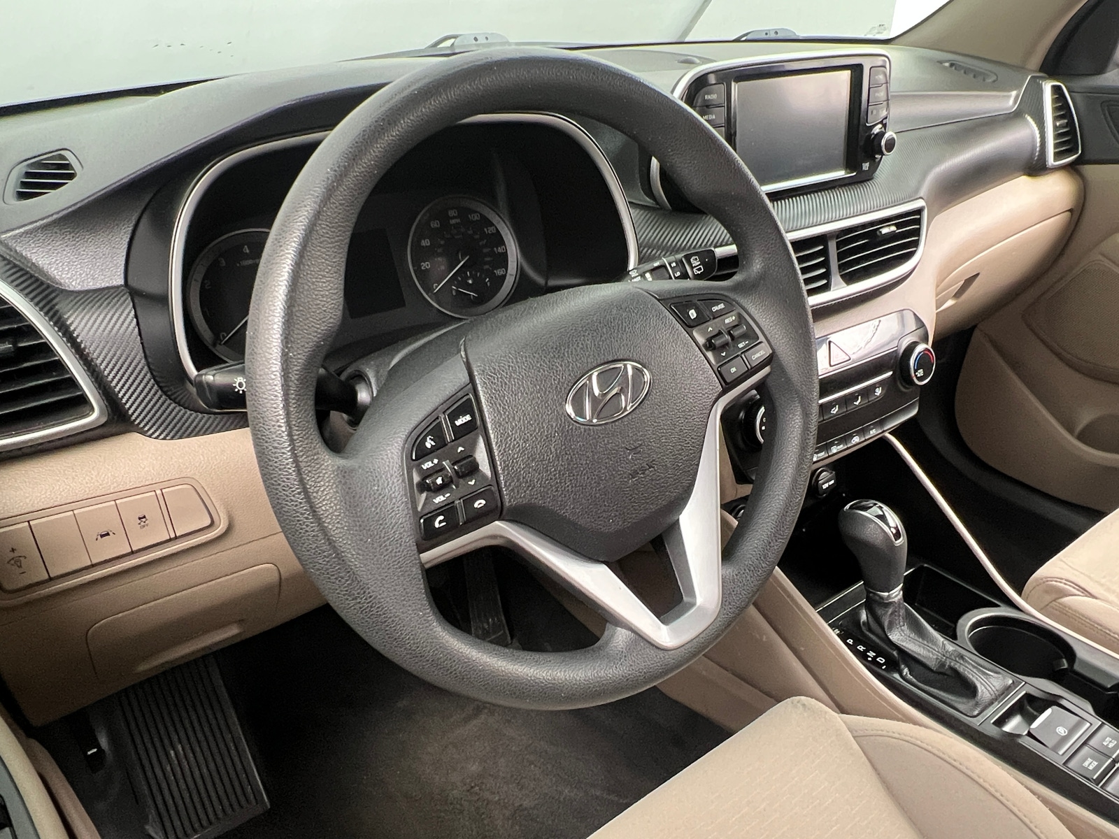 Thumbnail: 2019 Hyundai Tucson - 5