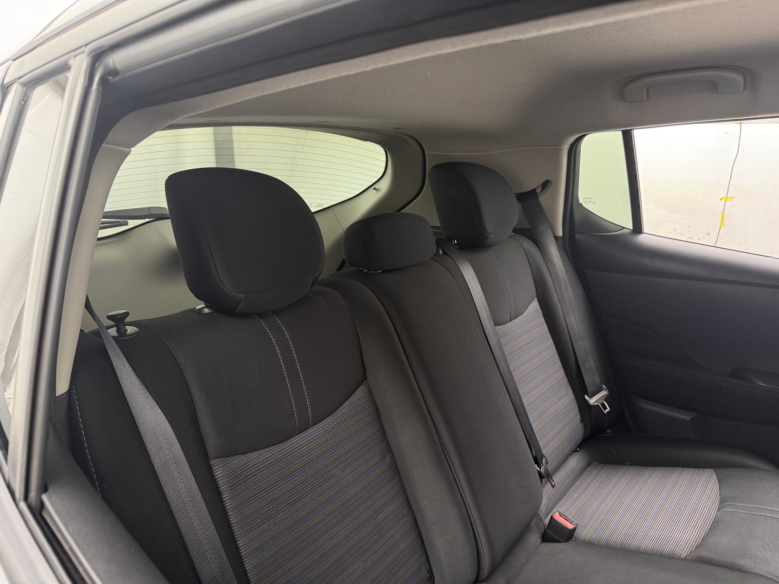 Thumbnail: 2022 Nissan Leaf - 6