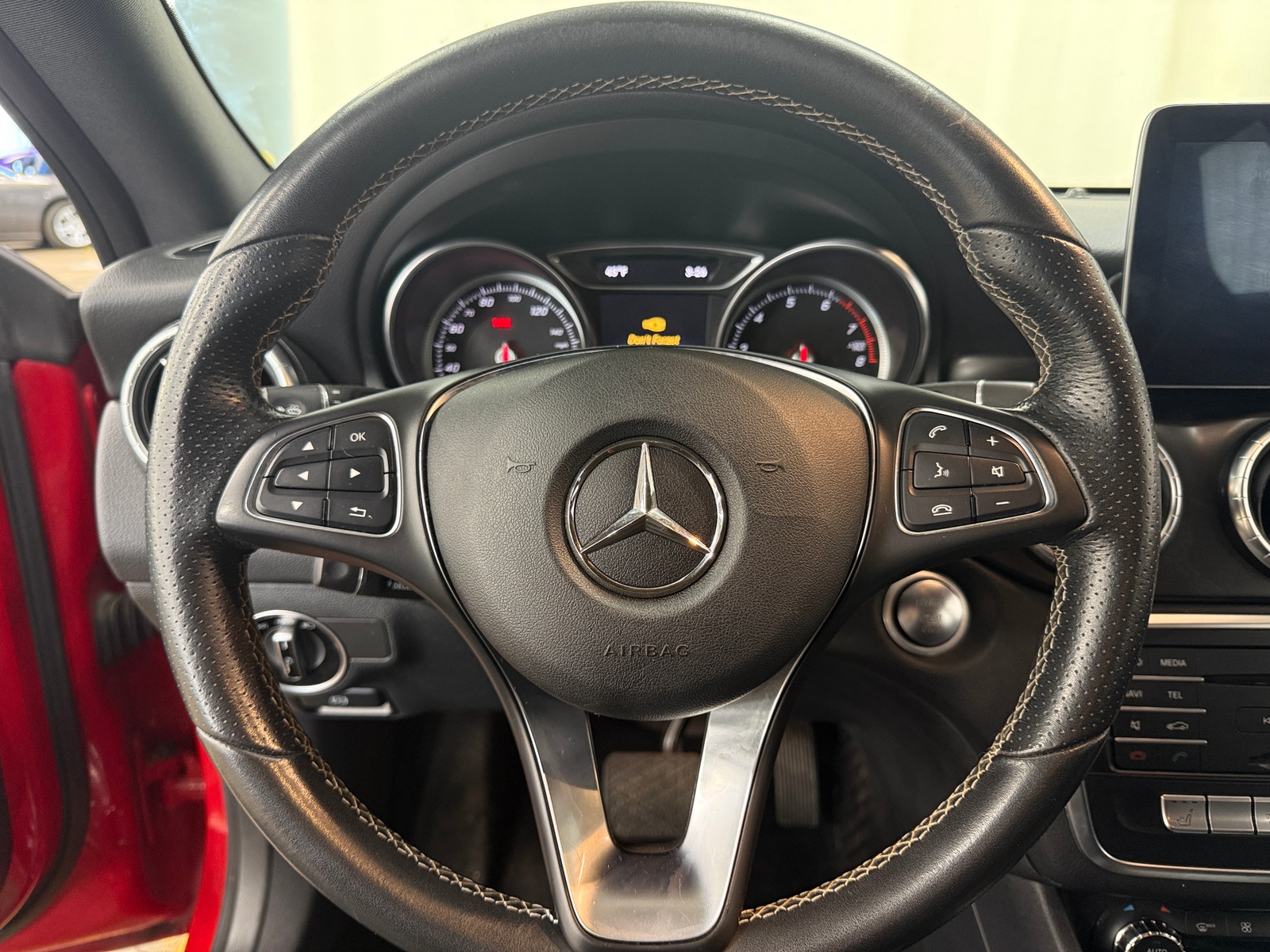 Thumbnail: 2018 Mercedes-Benz CLA - 3