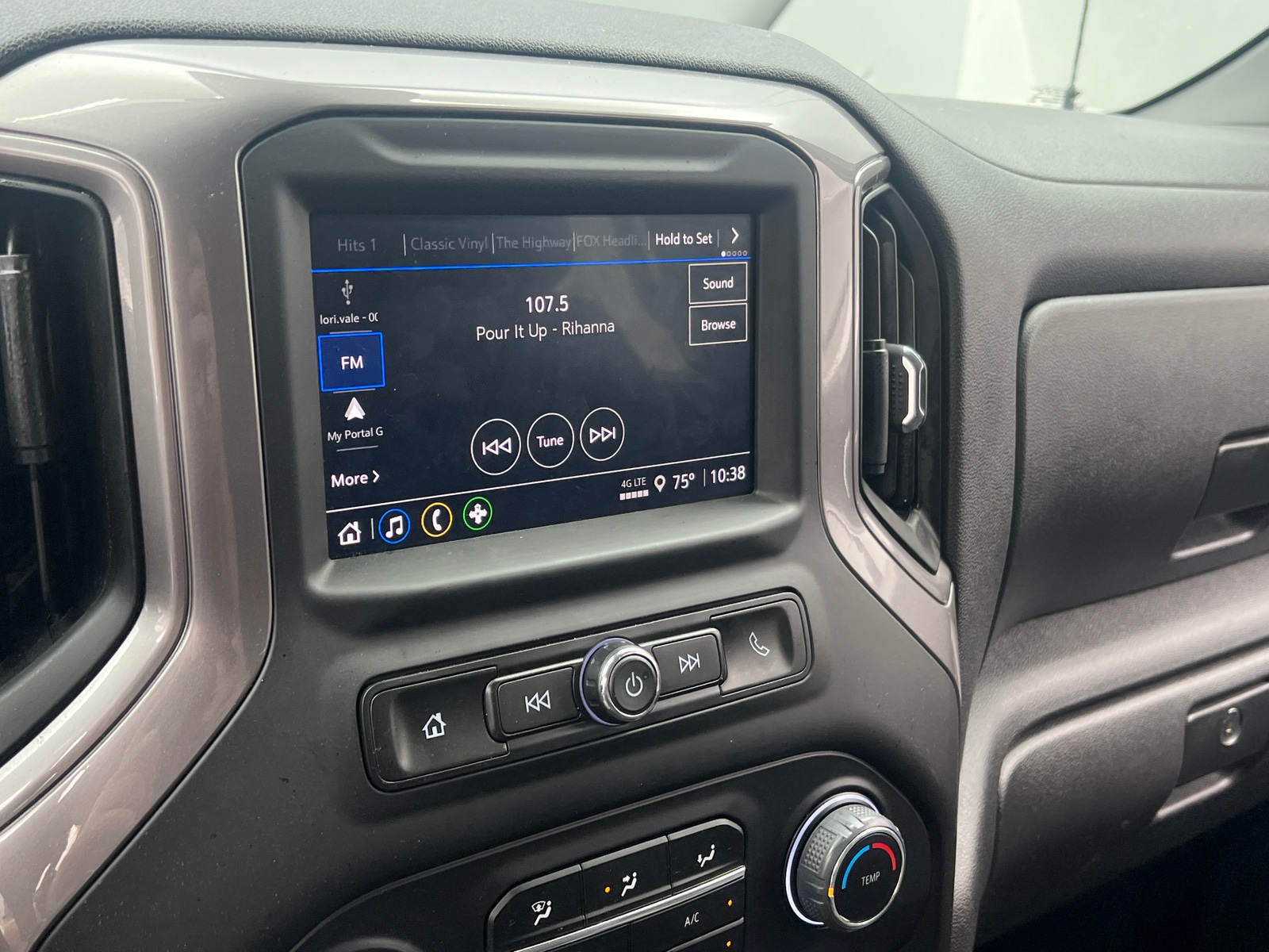 Thumbnail: 2023 Chevrolet Silverado 1500 - 4