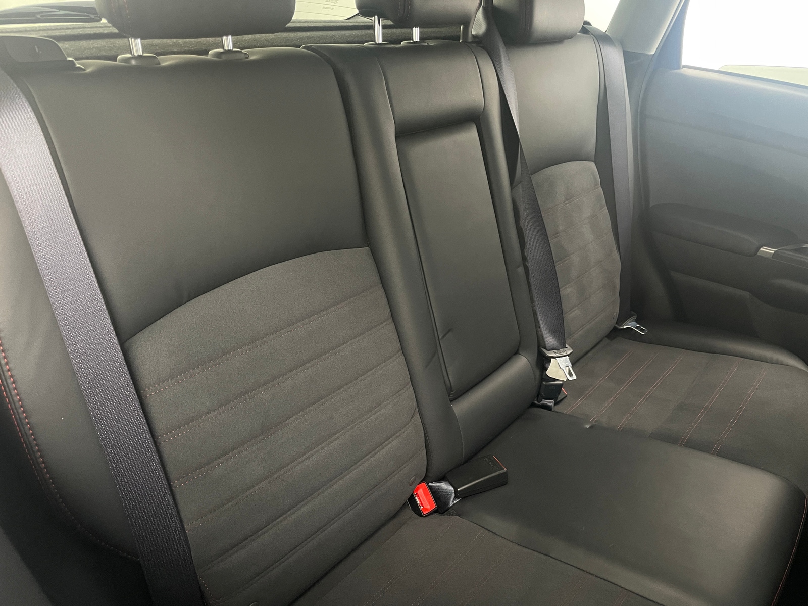 Thumbnail: 2024 Mitsubishi Outlander Sport - 5