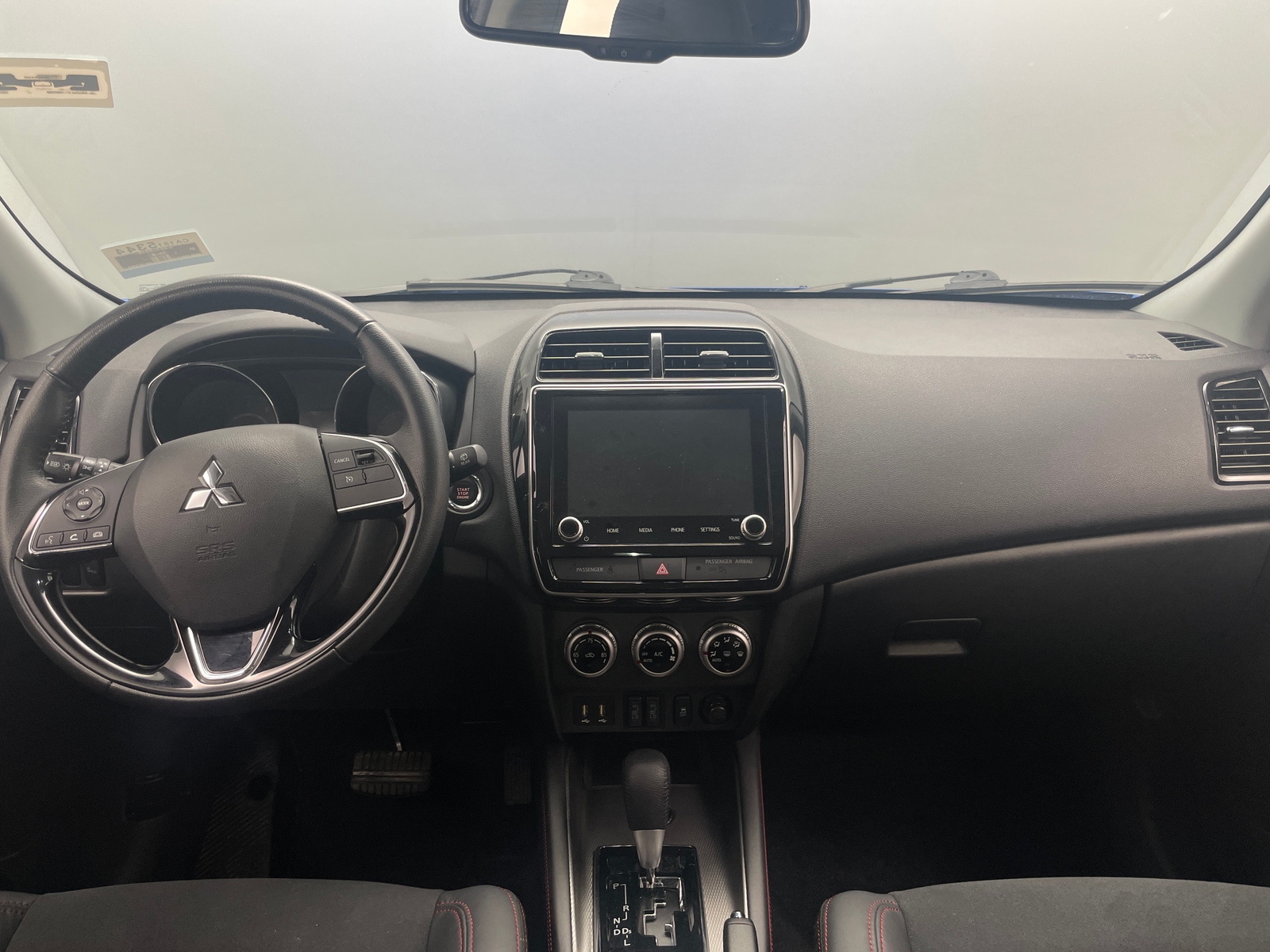 Thumbnail: 2024 Mitsubishi Outlander Sport - 2