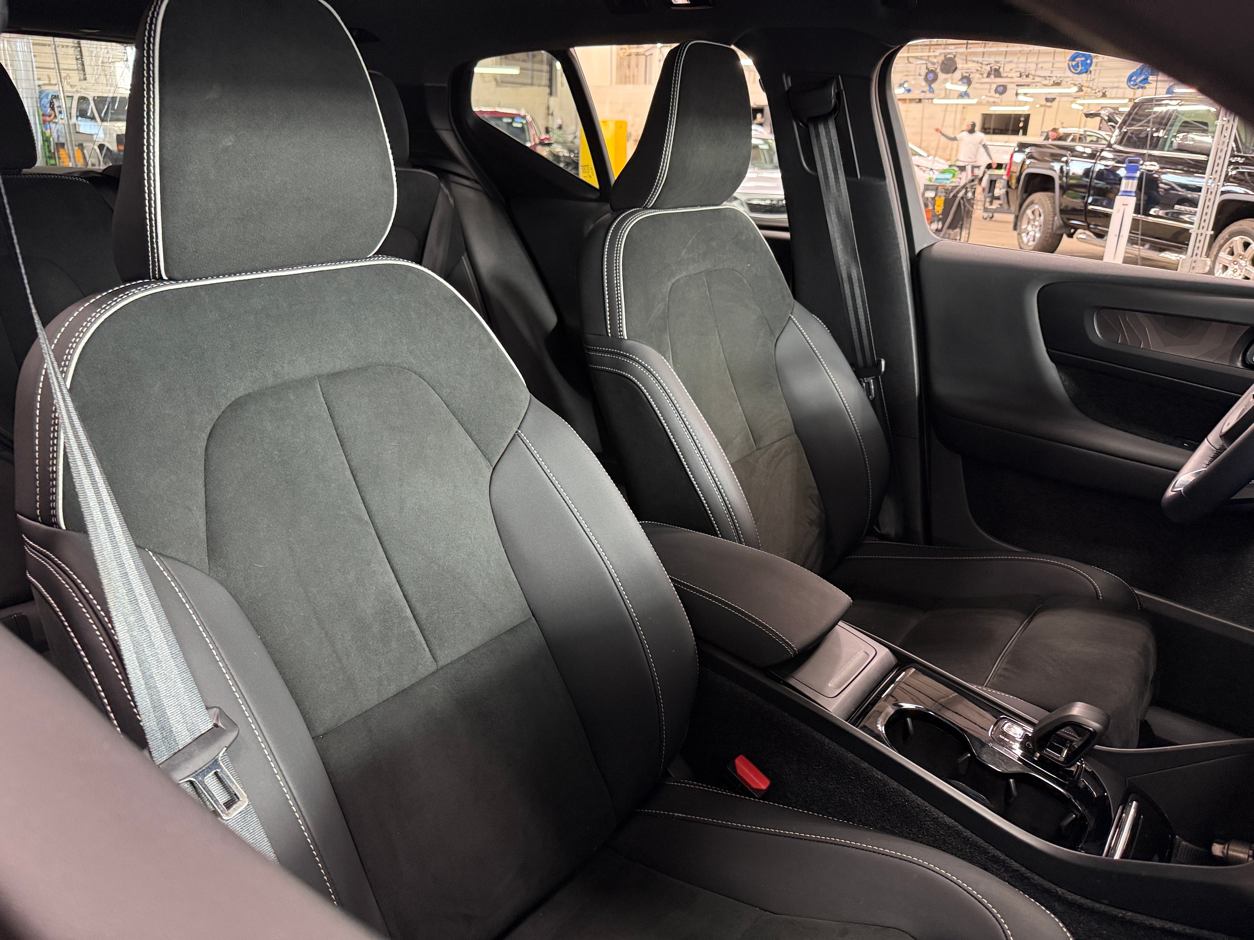 Used 2024 Volvo XC40 Plus with VIN YV4ER3XL1R2234336 for sale in Auburn, WA