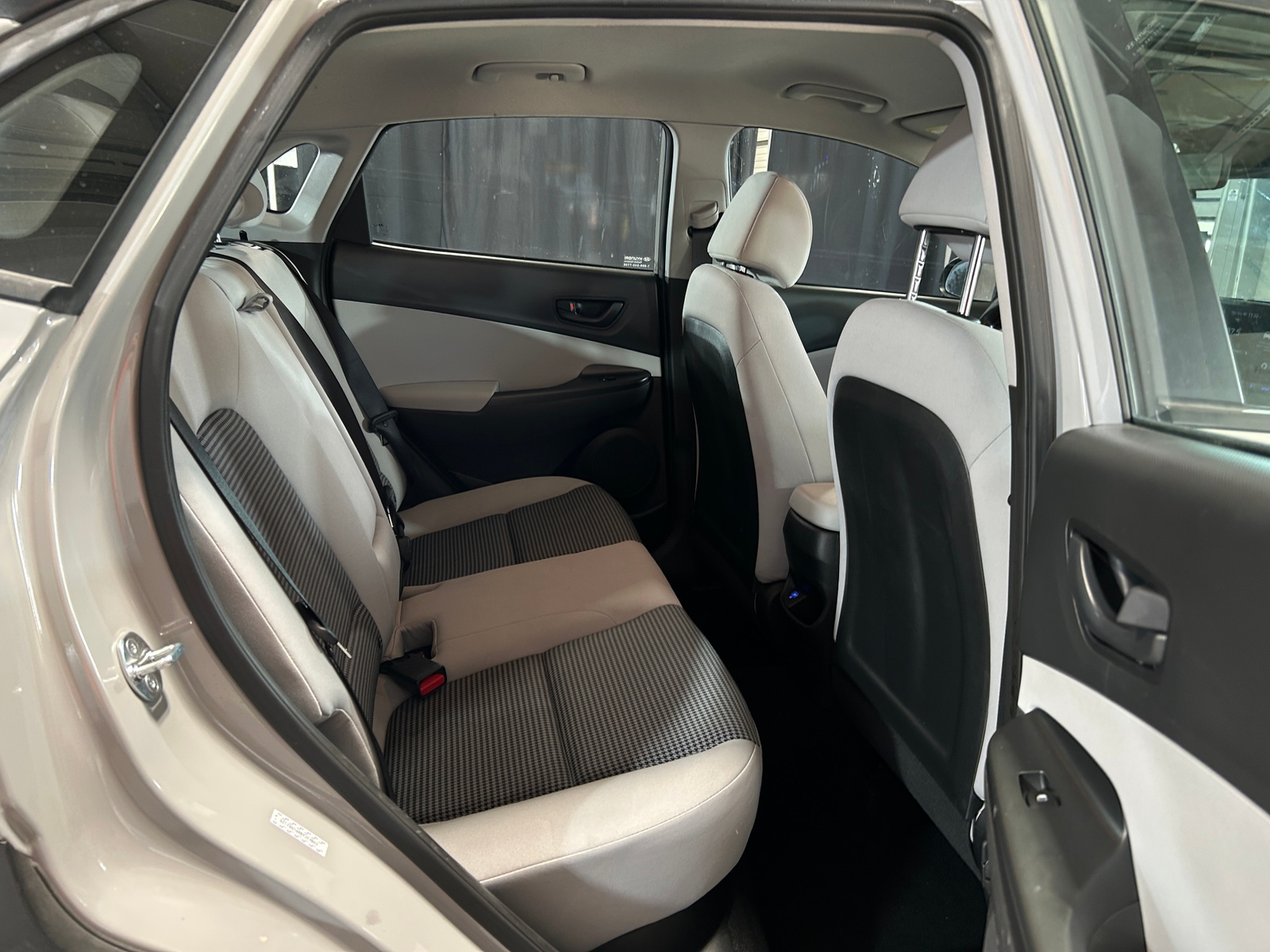 Thumbnail: 2023 Hyundai Kona - 6