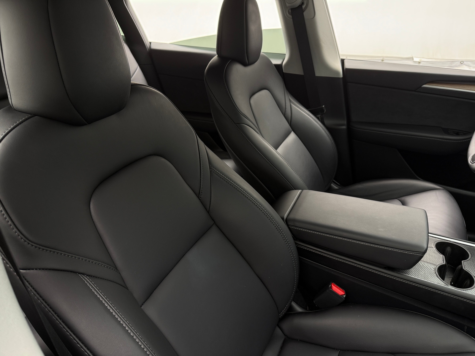 Thumbnail: 2024 Tesla Model Y - 5