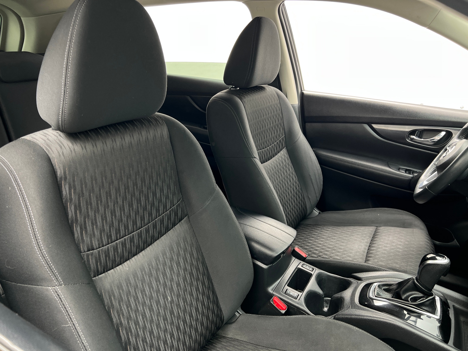 Thumbnail: 2018 Nissan Rogue - 2