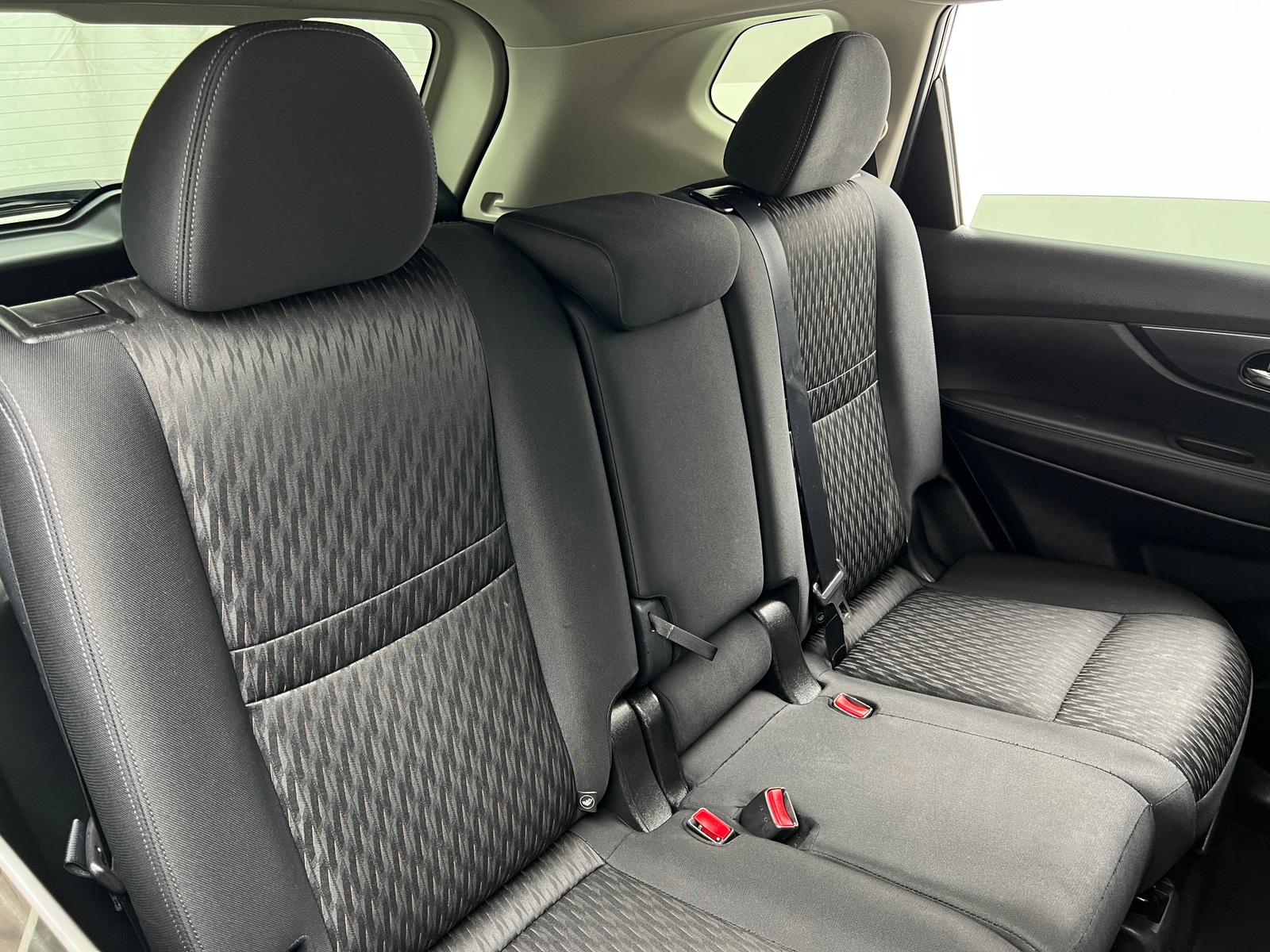 Thumbnail: 2018 Nissan Rogue - 6