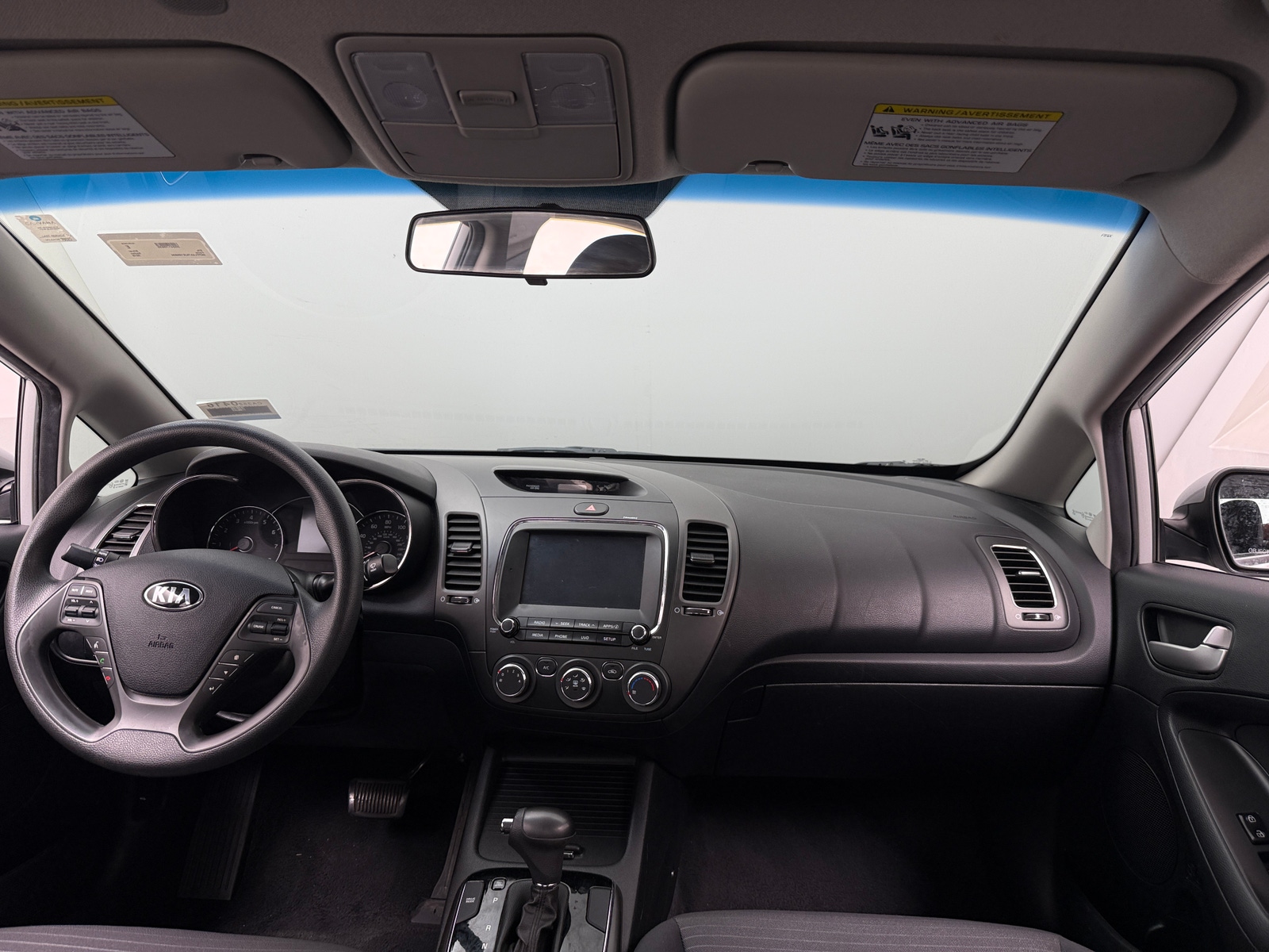 Thumbnail: 2018 Kia Forte - 3