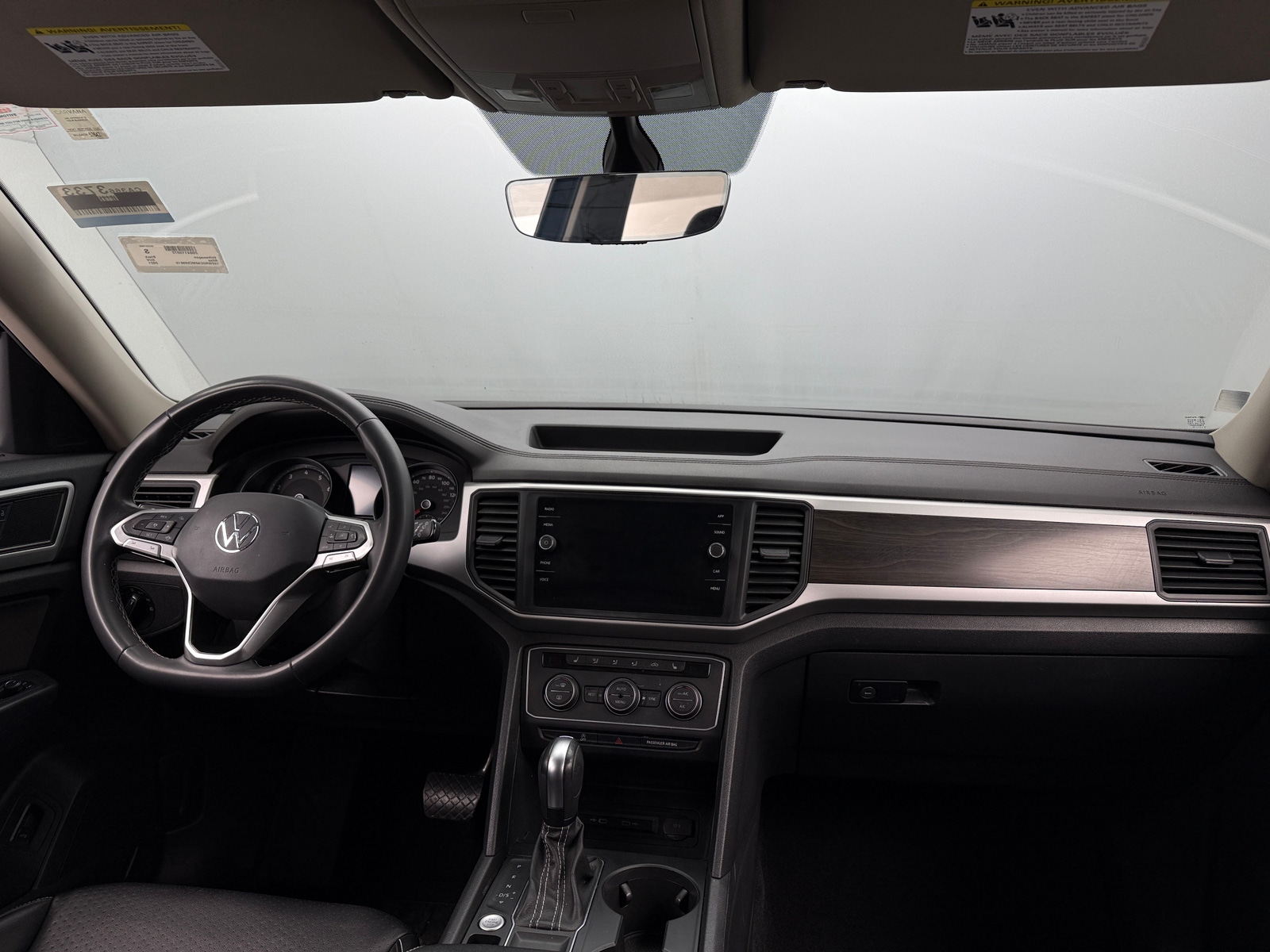 Thumbnail: 2021 Volkswagen Atlas - 2