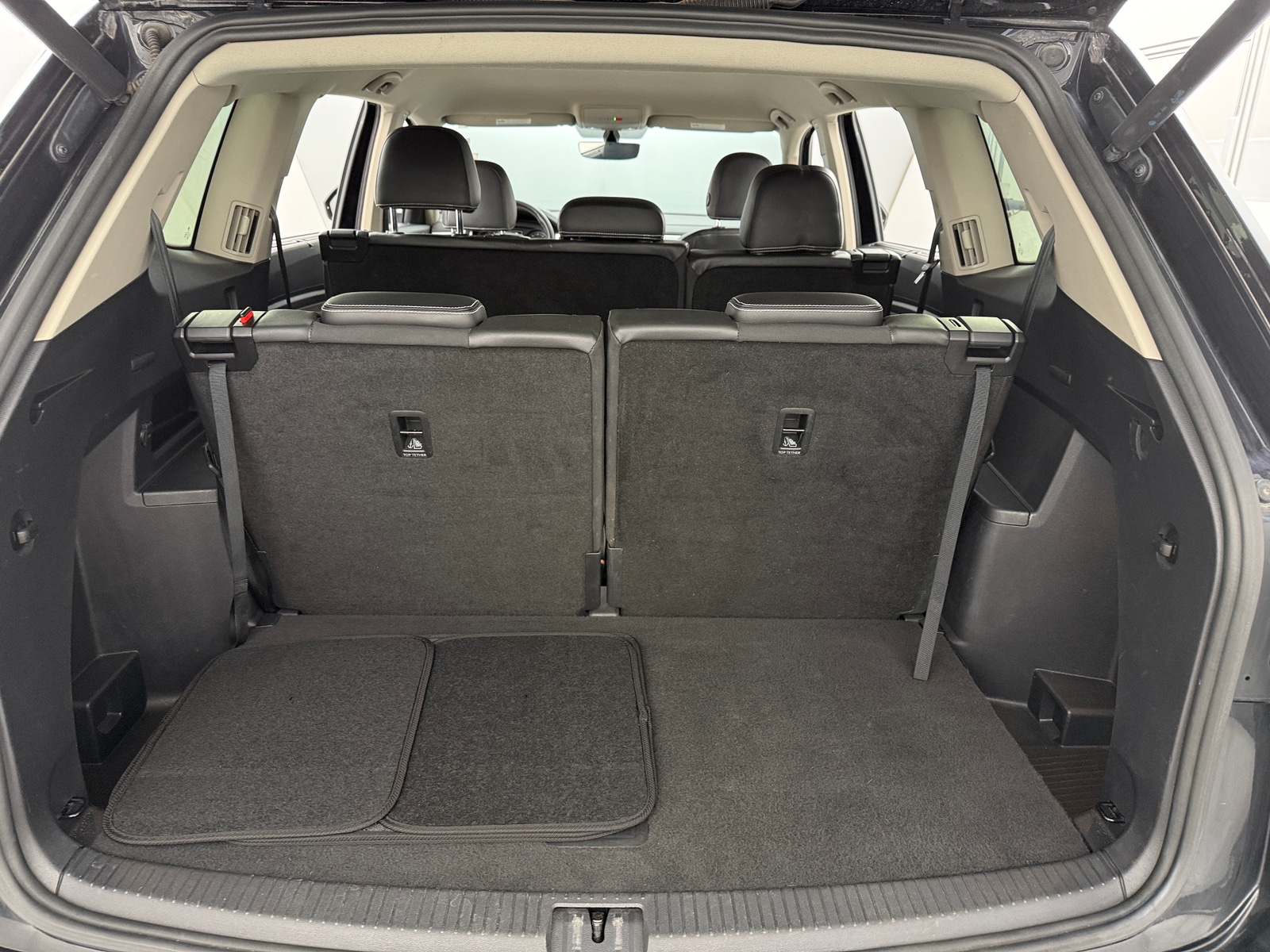 Thumbnail: 2021 Volkswagen Atlas - 6