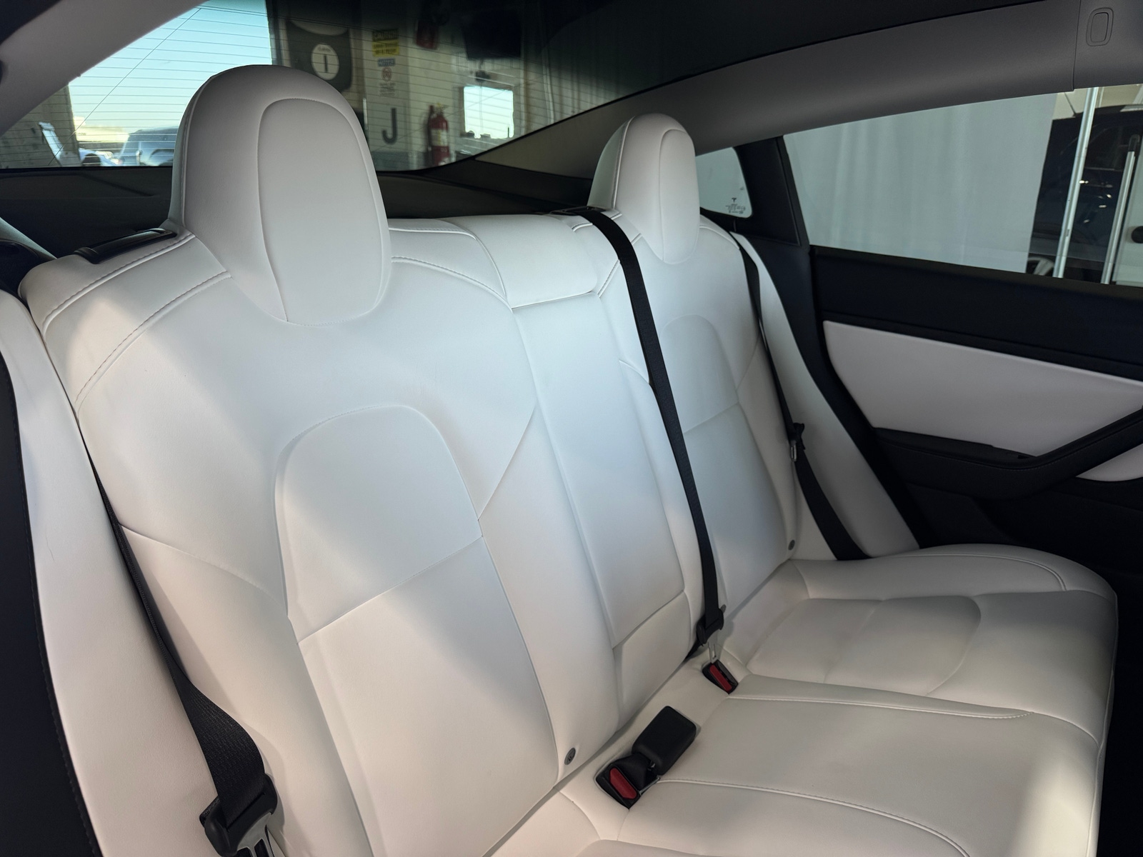 Thumbnail: 2021 Tesla Model 3 - 4