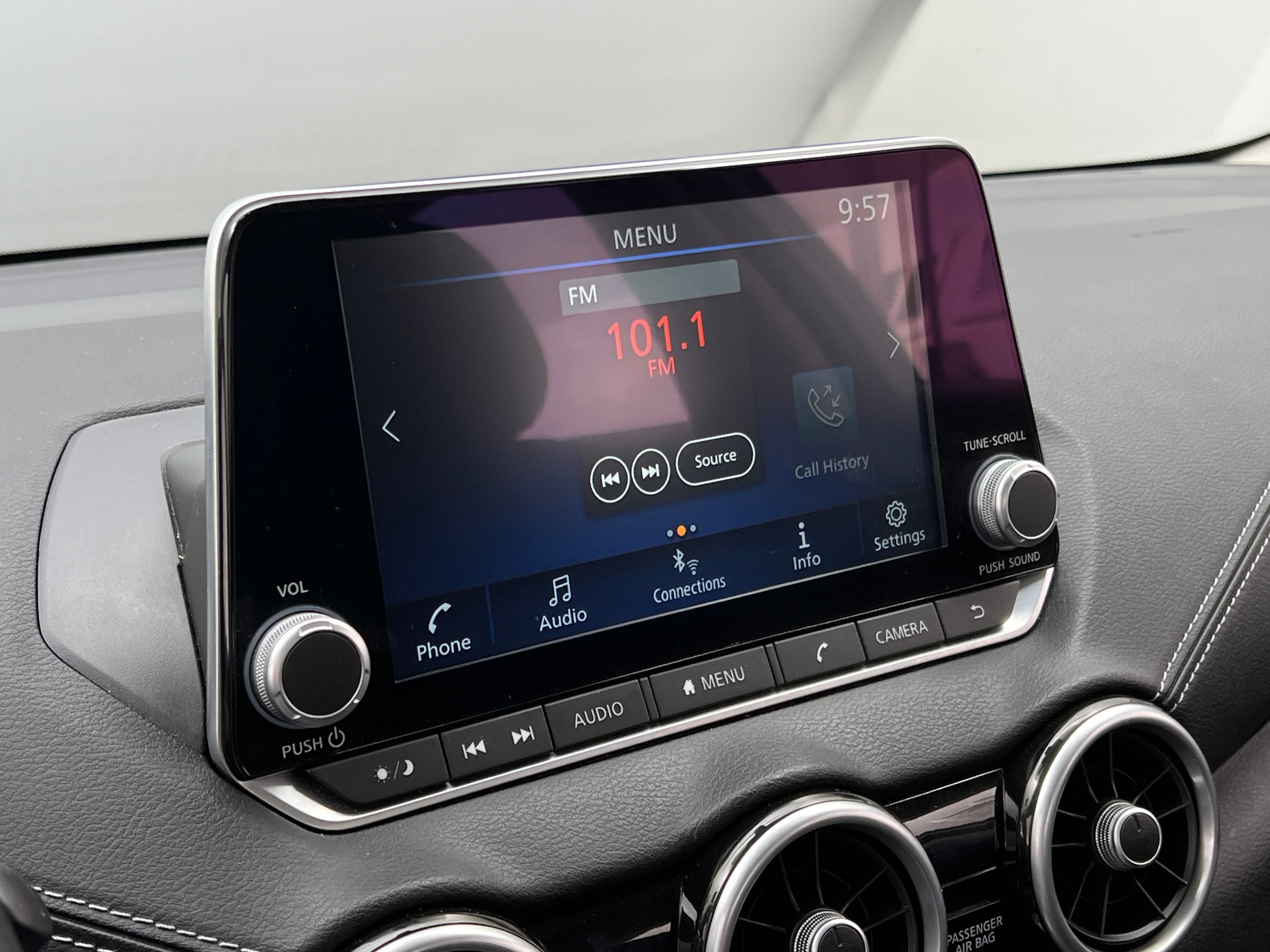 Thumbnail: 2024 Nissan Sentra - 4