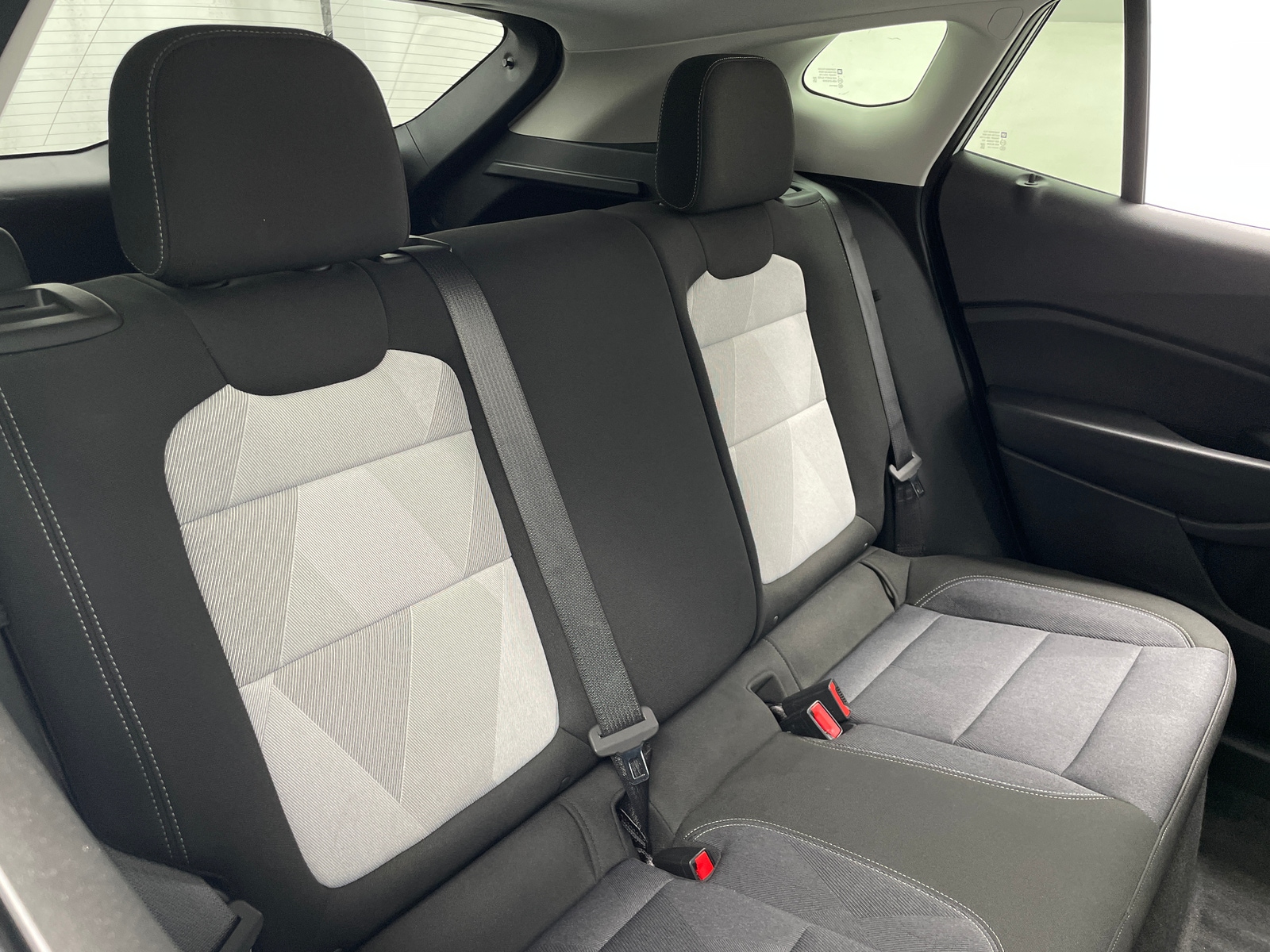 Thumbnail: 2025 Chevrolet Trax - 6