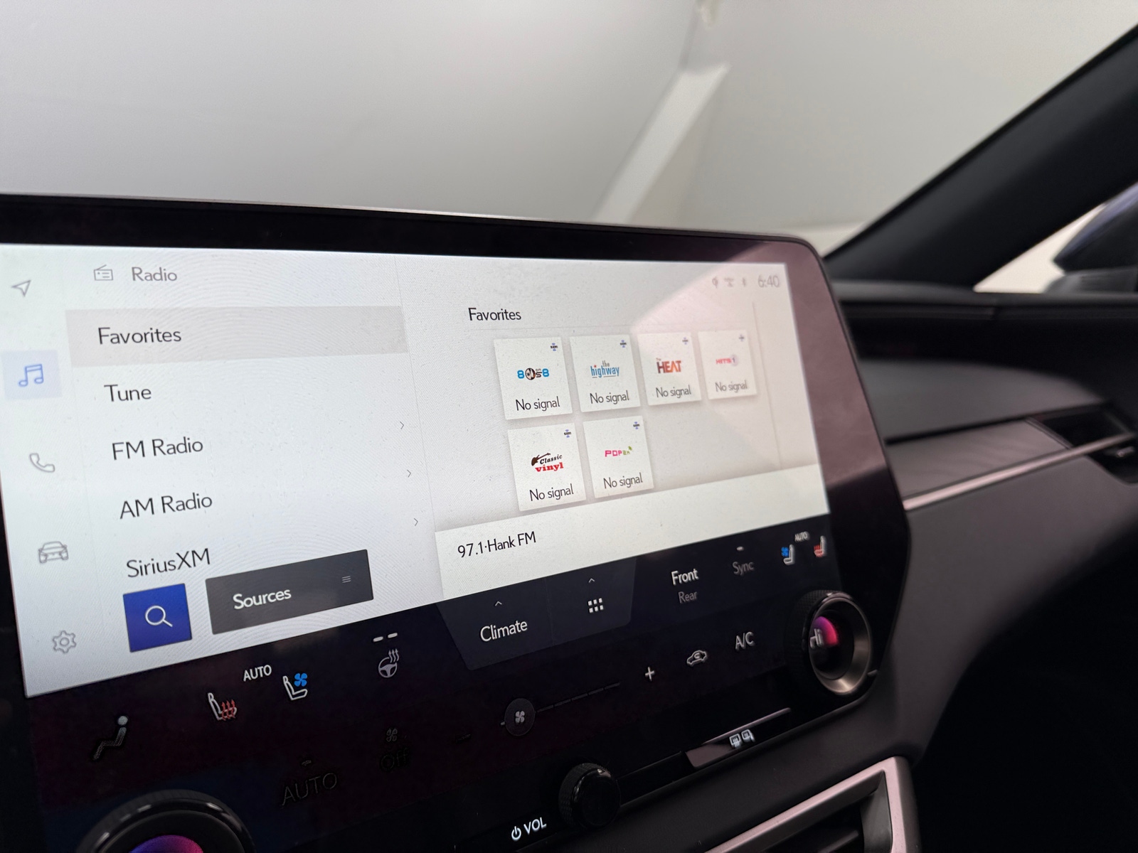 Thumbnail: 2024 Lexus RX - 3