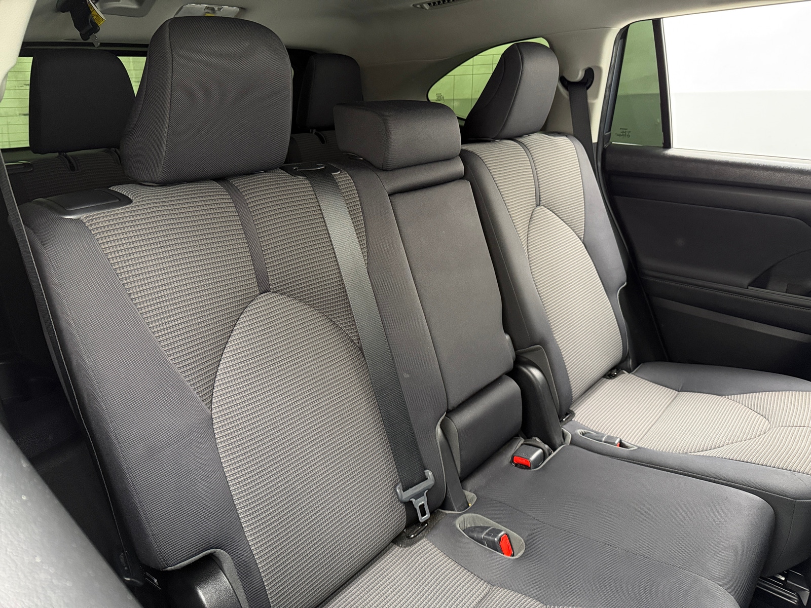 Thumbnail: 2020 Toyota Highlander - 6