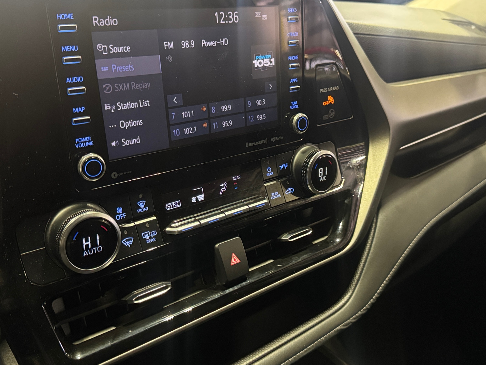 Thumbnail: 2020 Toyota Highlander - 4