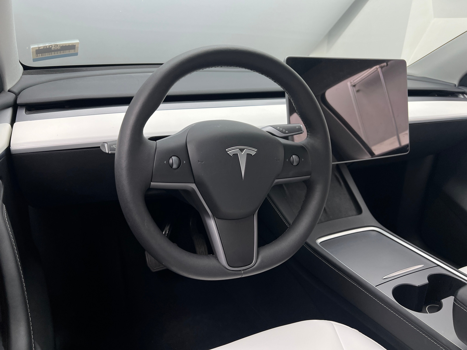 Thumbnail: 2024 Tesla Model Y - 4