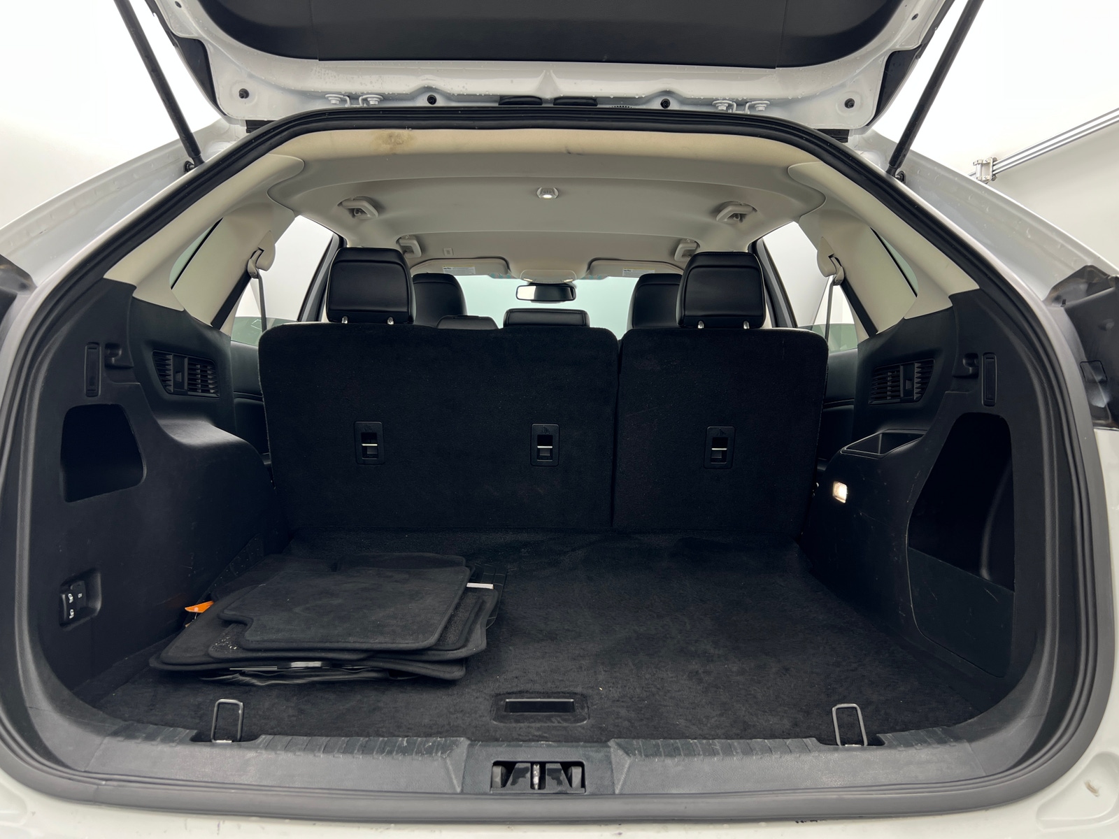 Thumbnail: 2024 Ford Edge - 6