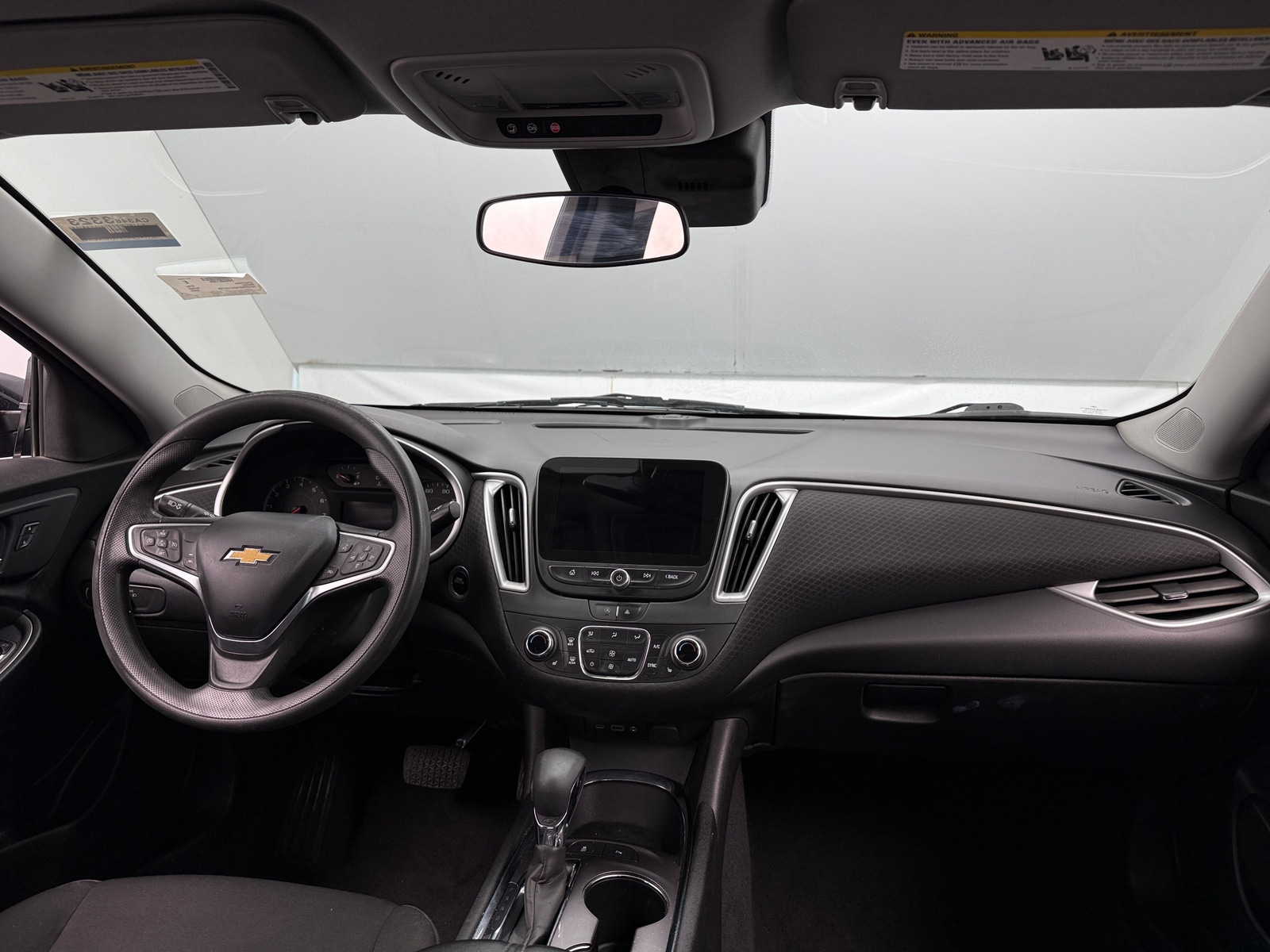 Thumbnail: 2023 Chevrolet Malibu - 3