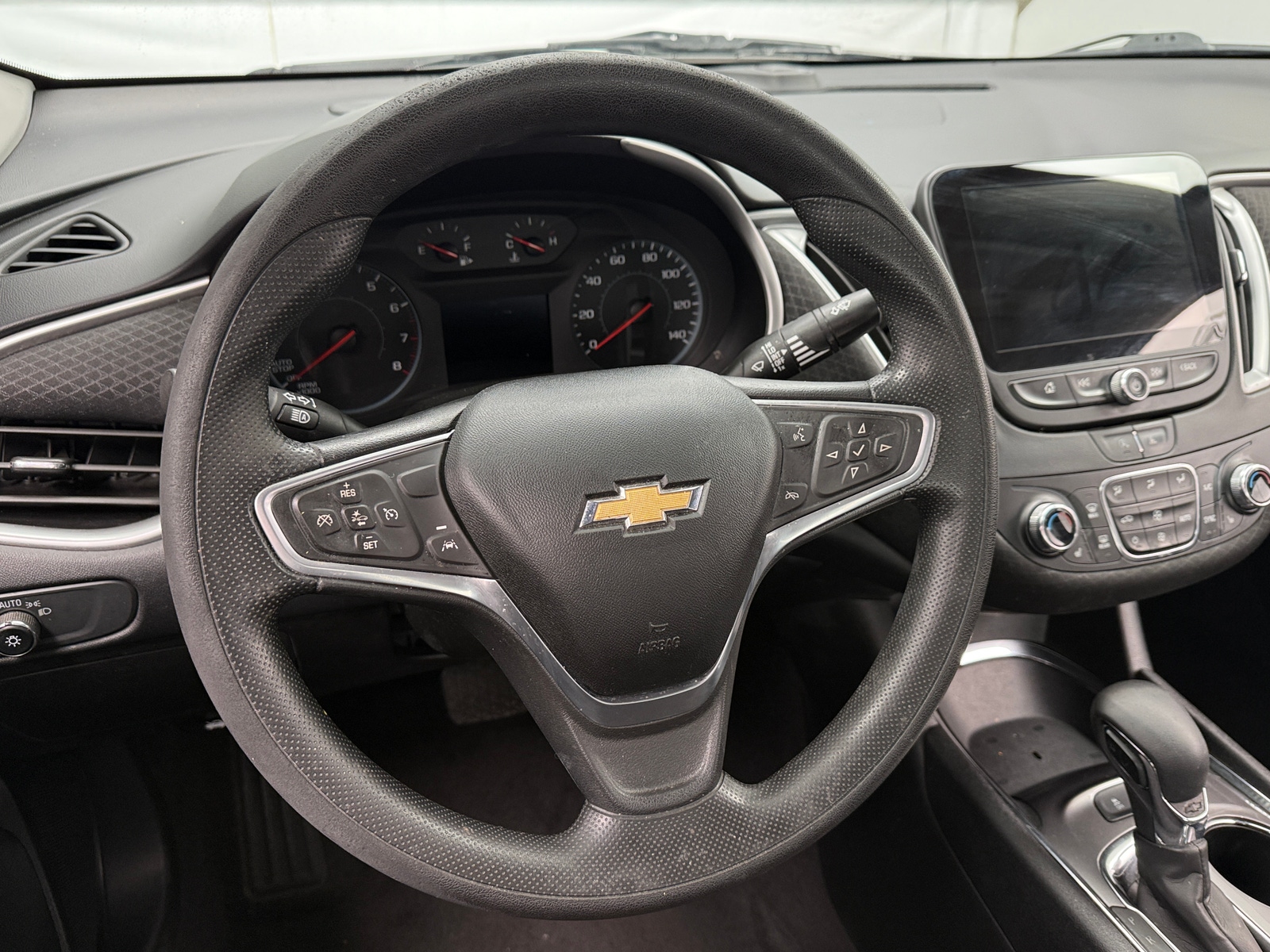 Thumbnail: 2023 Chevrolet Malibu - 5