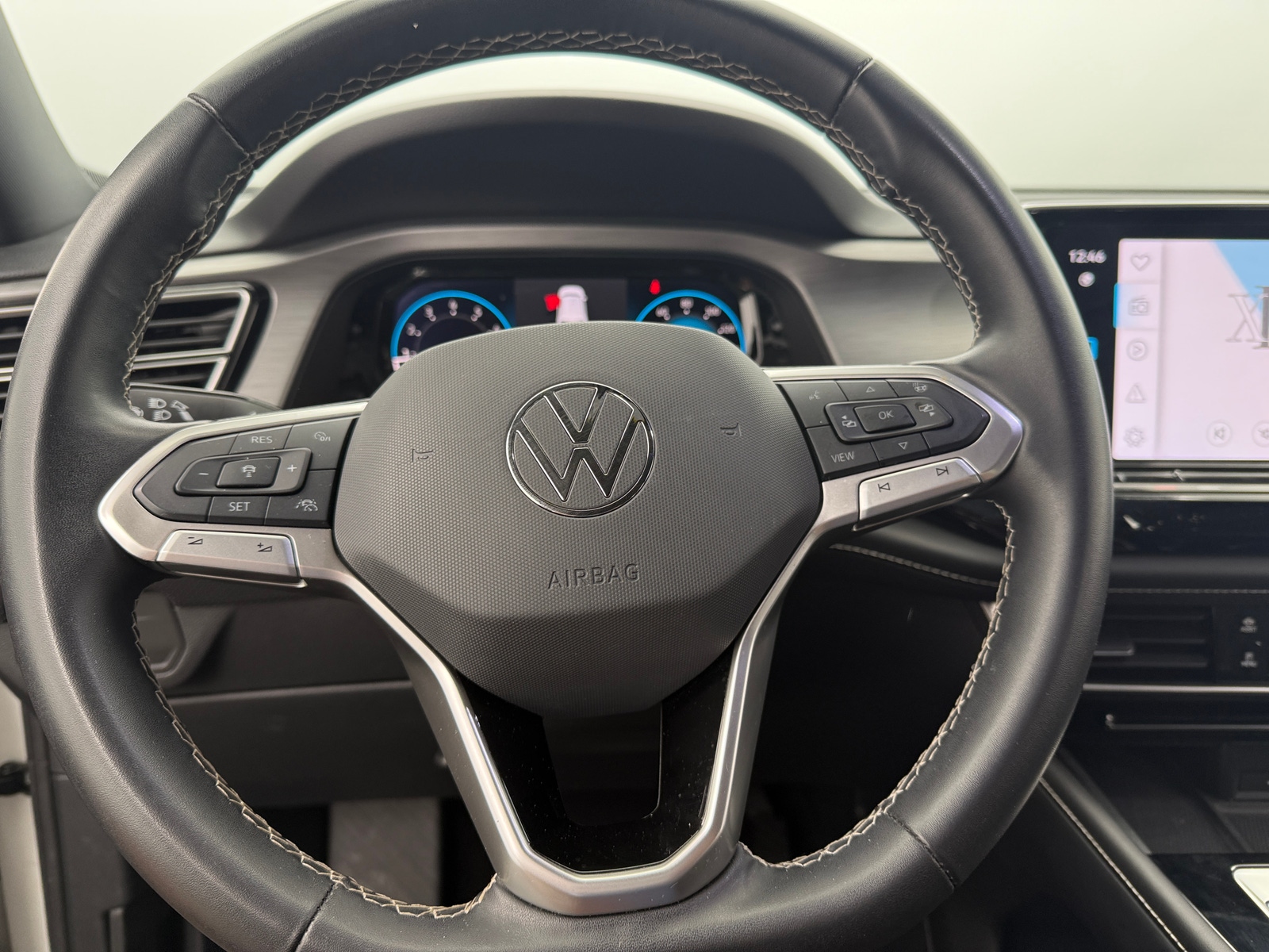 Thumbnail: 2024 Volkswagen Atlas - 4