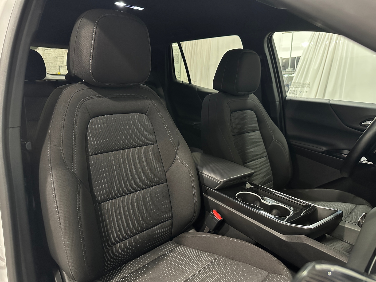 Thumbnail: 2025 Chevrolet Equinox - 2