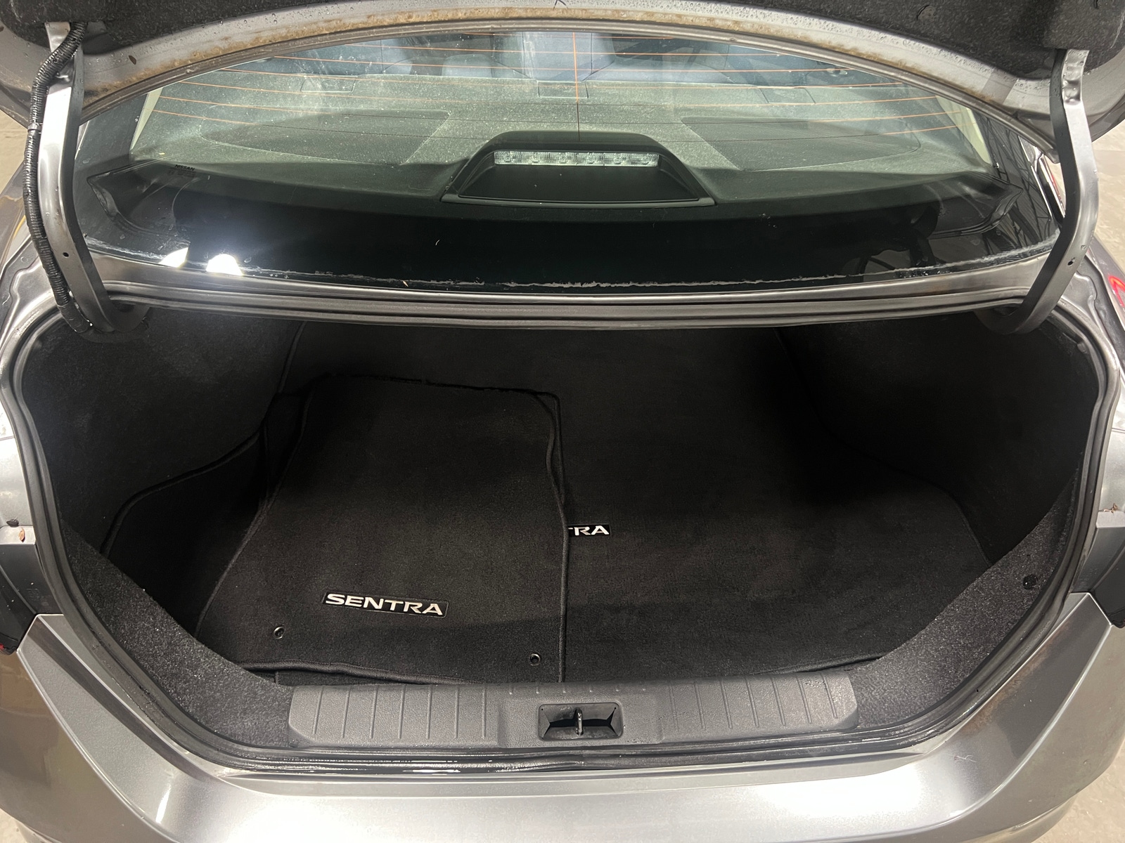 Thumbnail: 2020 Nissan Sentra - 7