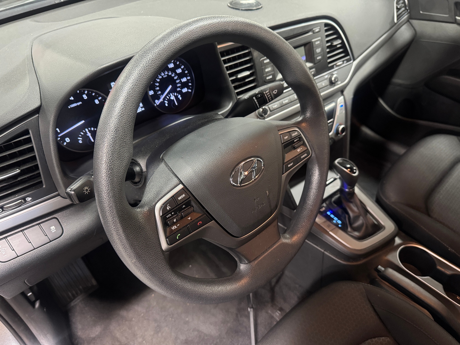 Thumbnail: 2018 Hyundai Elantra - 5