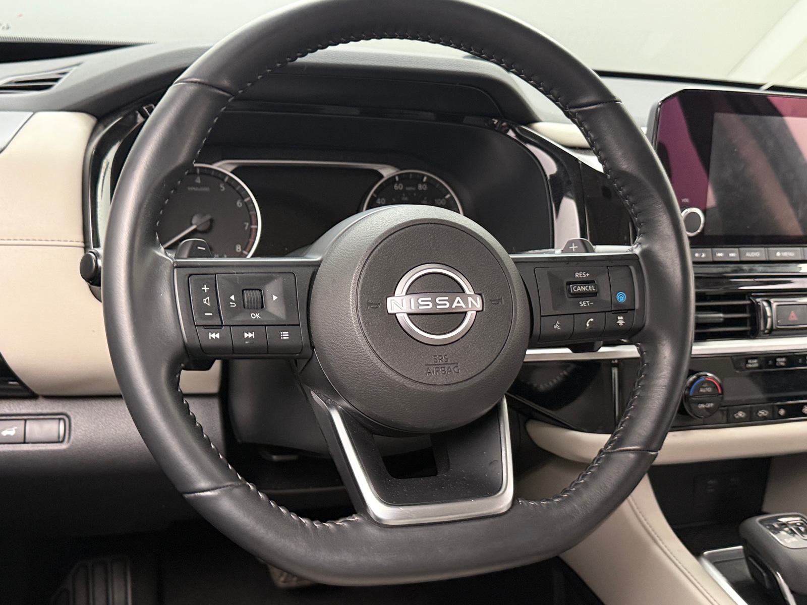 Thumbnail: 2024 Nissan Pathfinder - 5