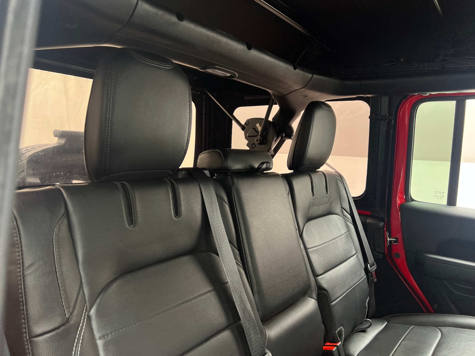 Thumbnail: 2022 Jeep Wrangler - 5