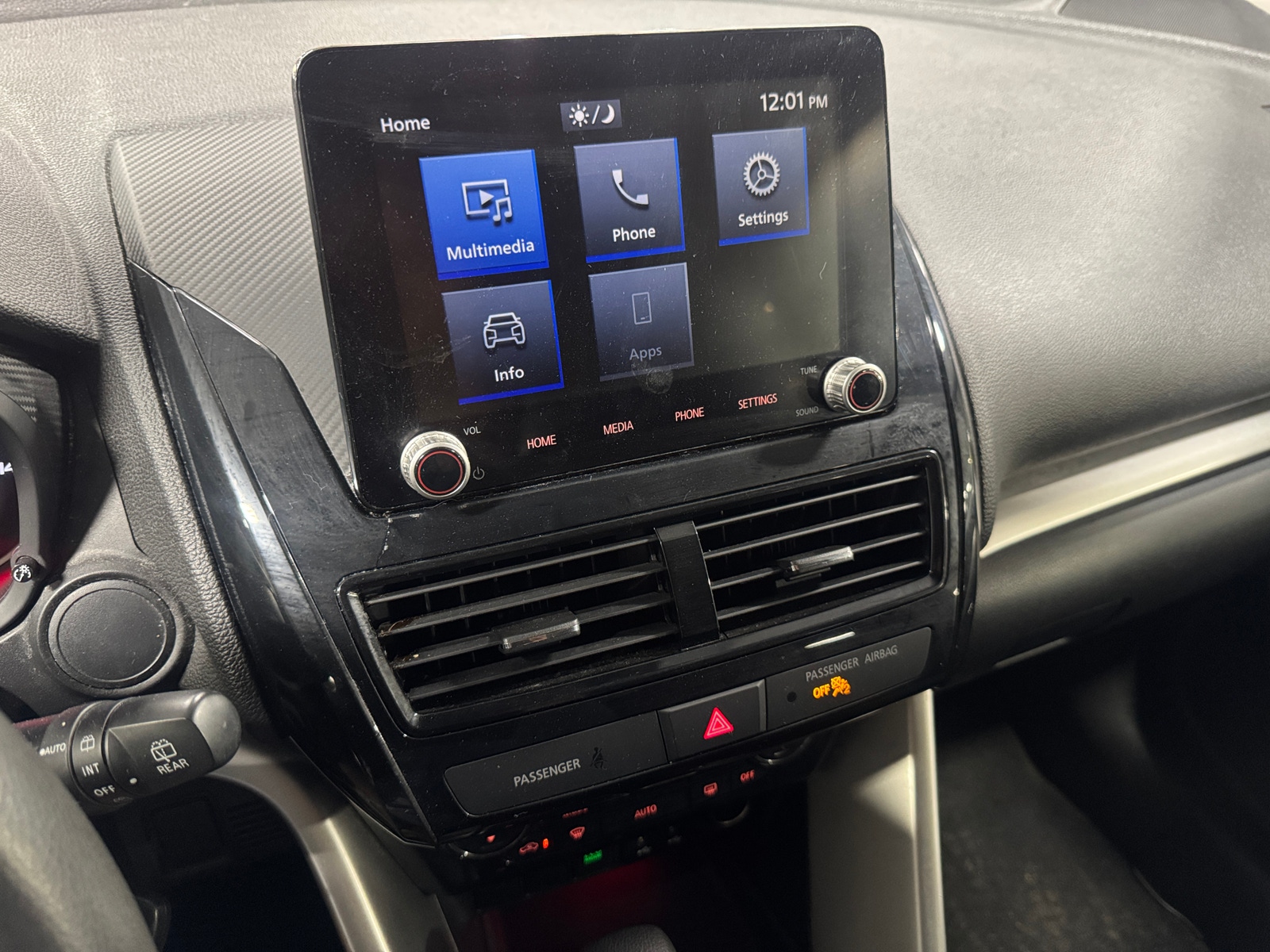 Thumbnail: 2023 Mitsubishi Eclipse Cross - 4