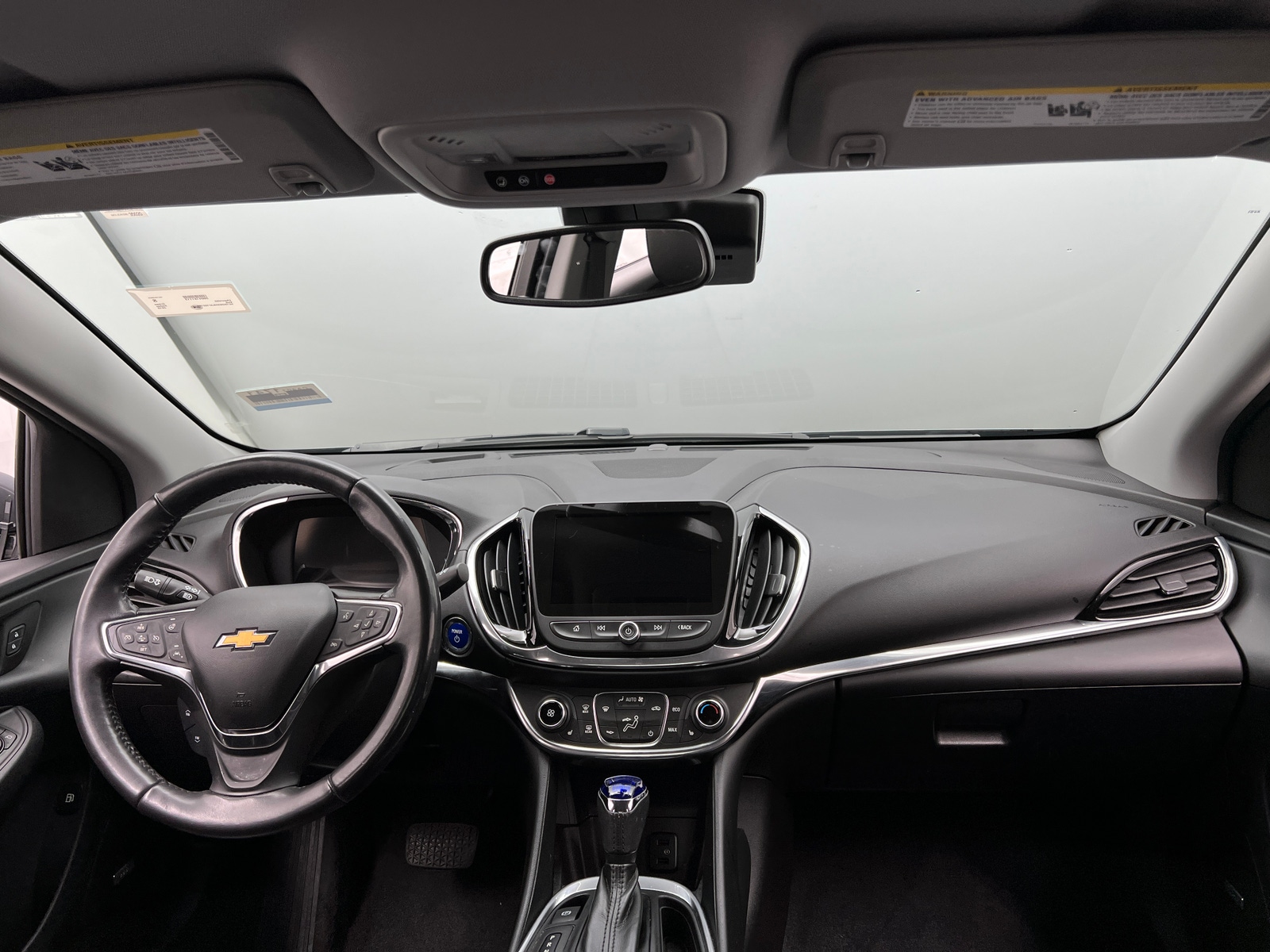 Thumbnail: 2018 Chevrolet Volt - 2