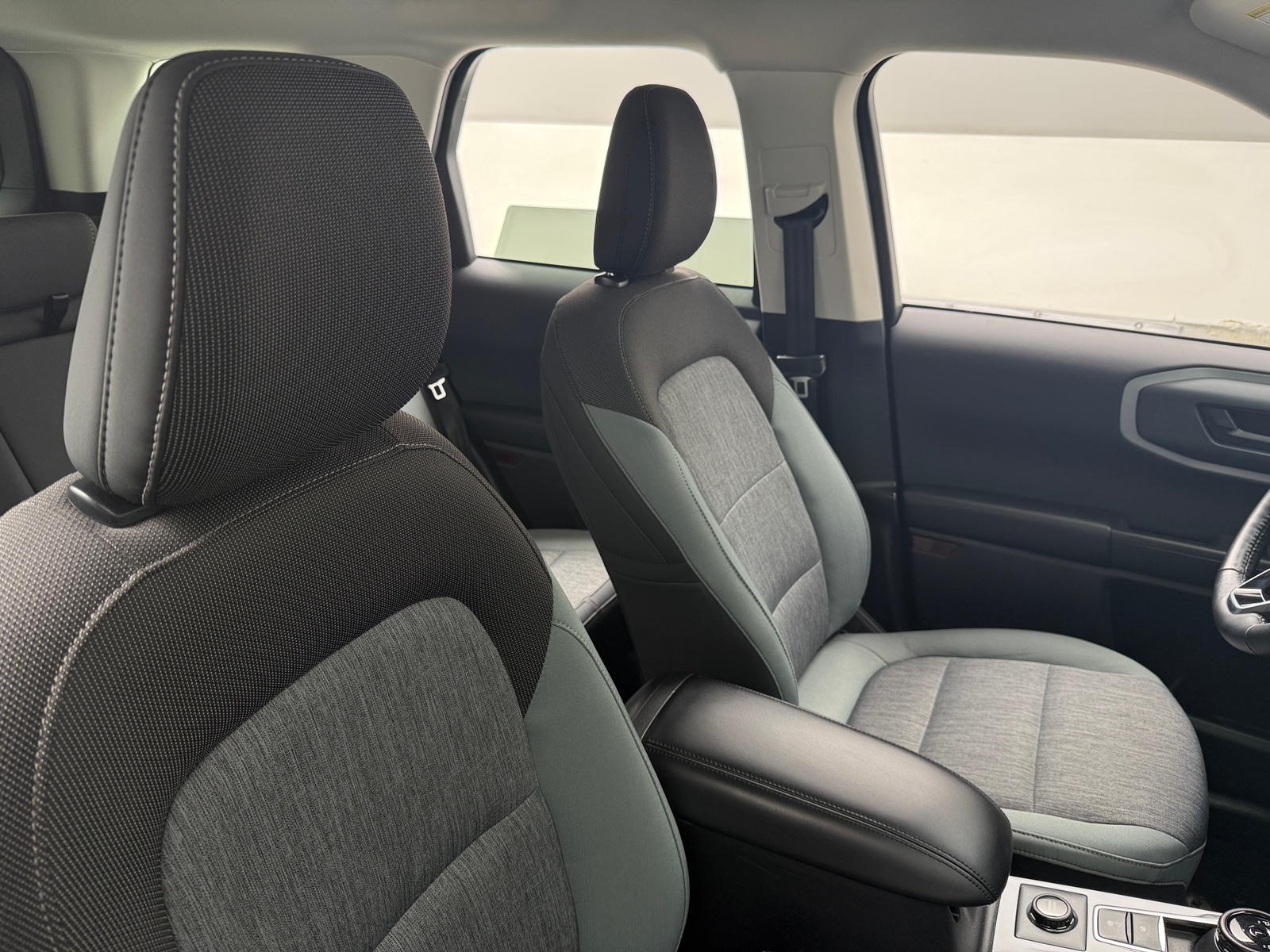 Thumbnail: 2022 Ford Bronco Sport - 2