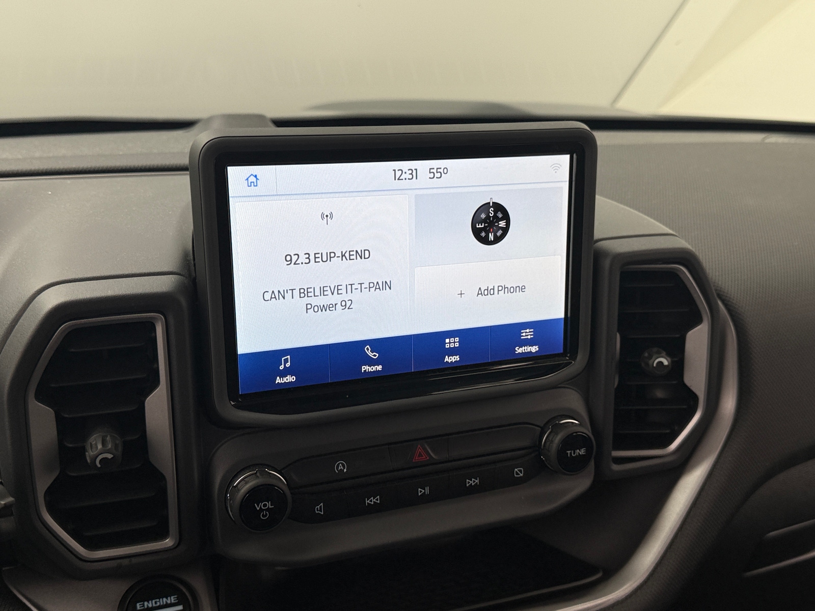 Thumbnail: 2022 Ford Bronco Sport - 4