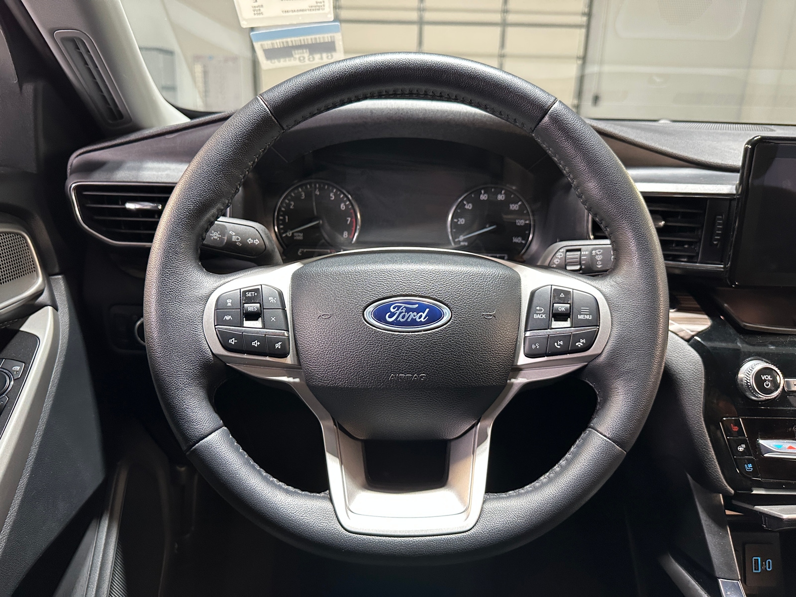 Thumbnail: 2024 Ford Explorer - 4