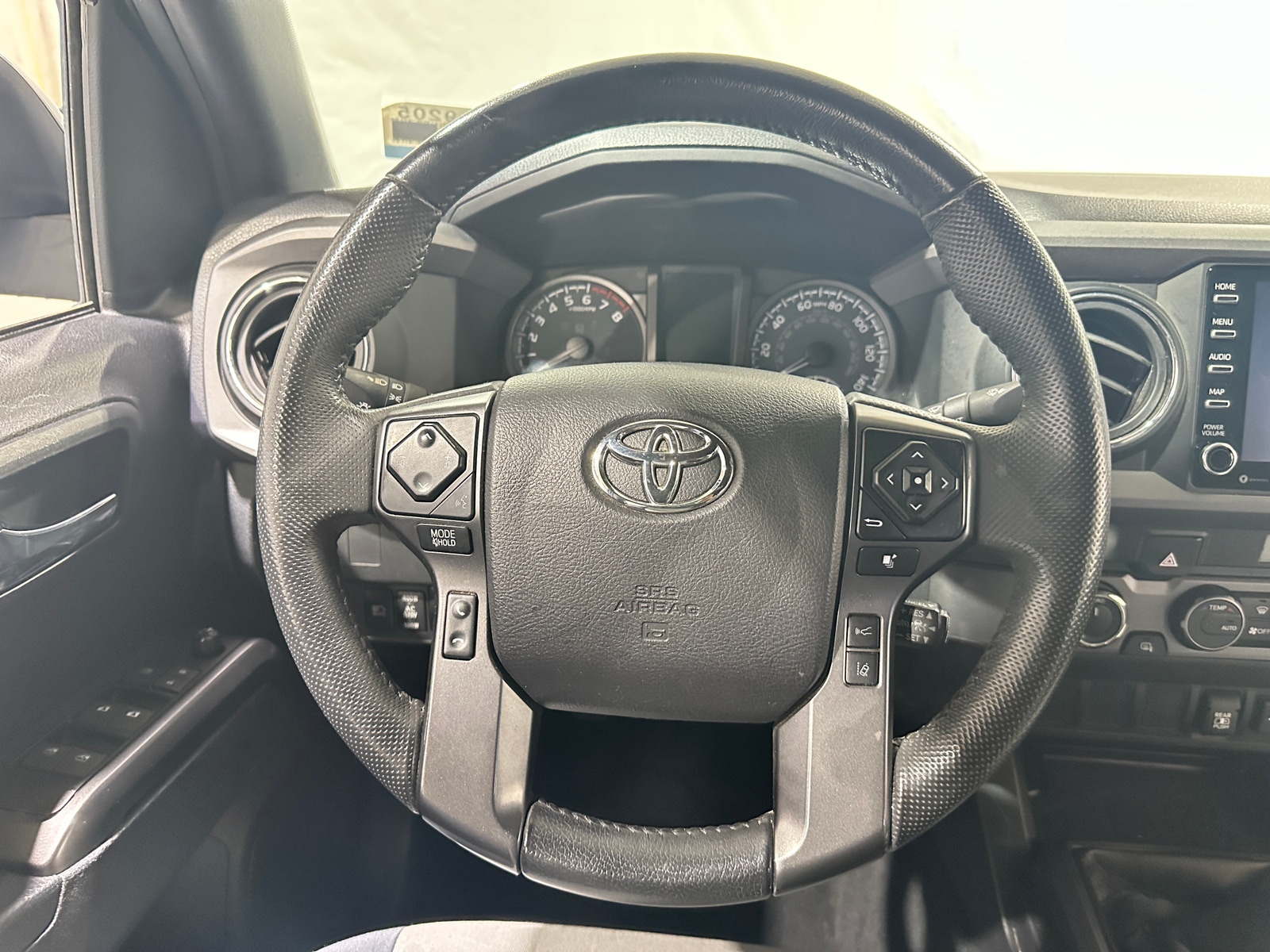 Thumbnail: 2021 Toyota Tacoma - 5