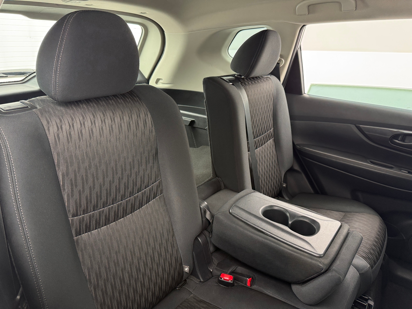 Thumbnail: 2019 Nissan Rogue - 6